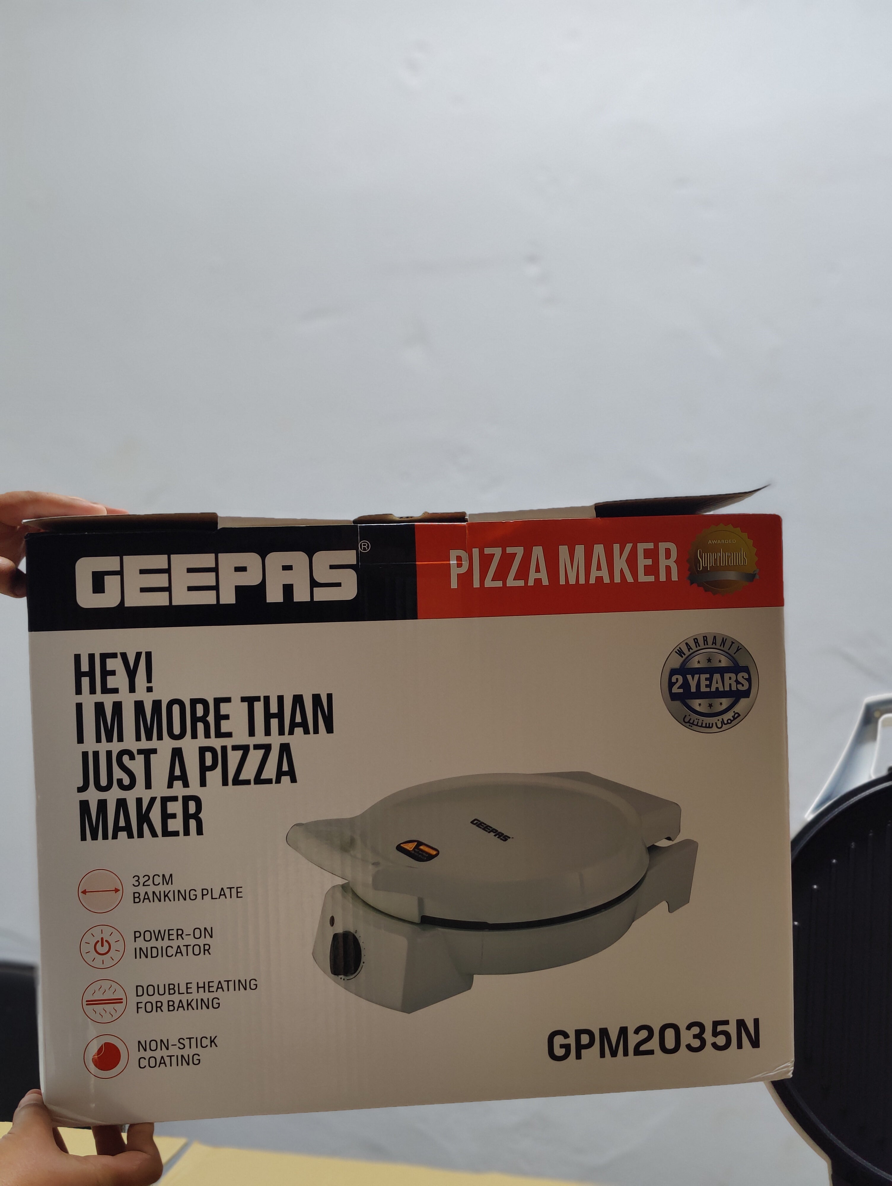 Geepas Pizza Maker GPM2035N