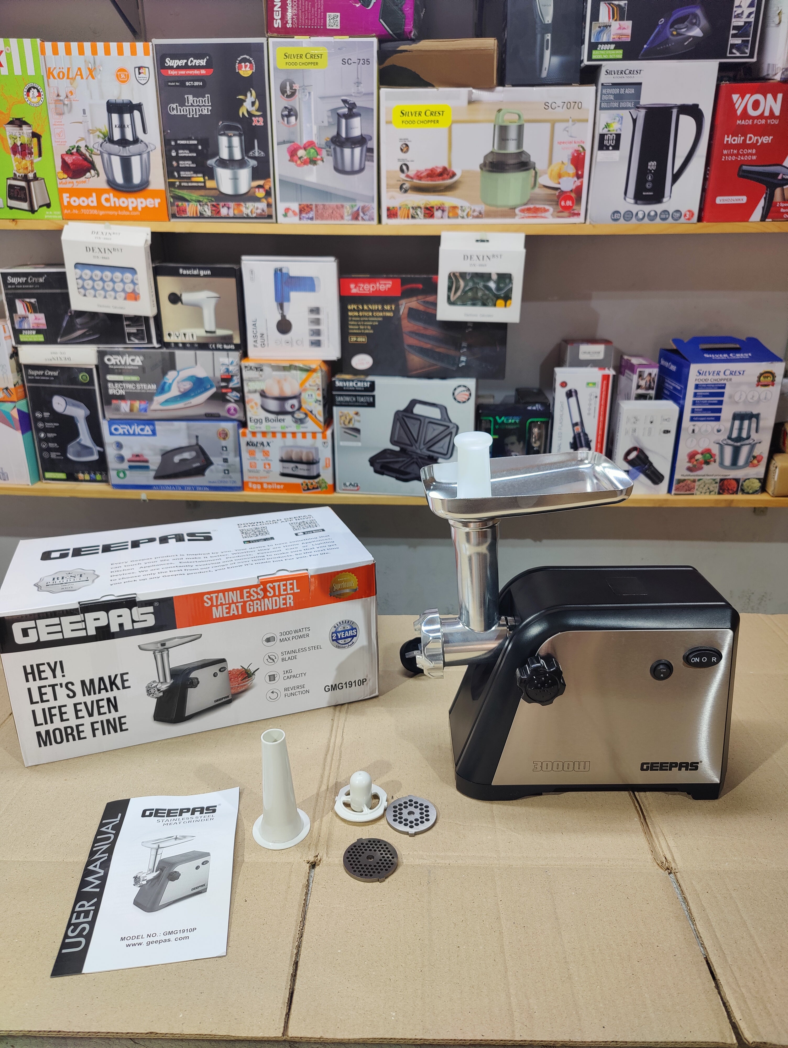 GEEPAS Stainless Steel Meat Grinder 1910