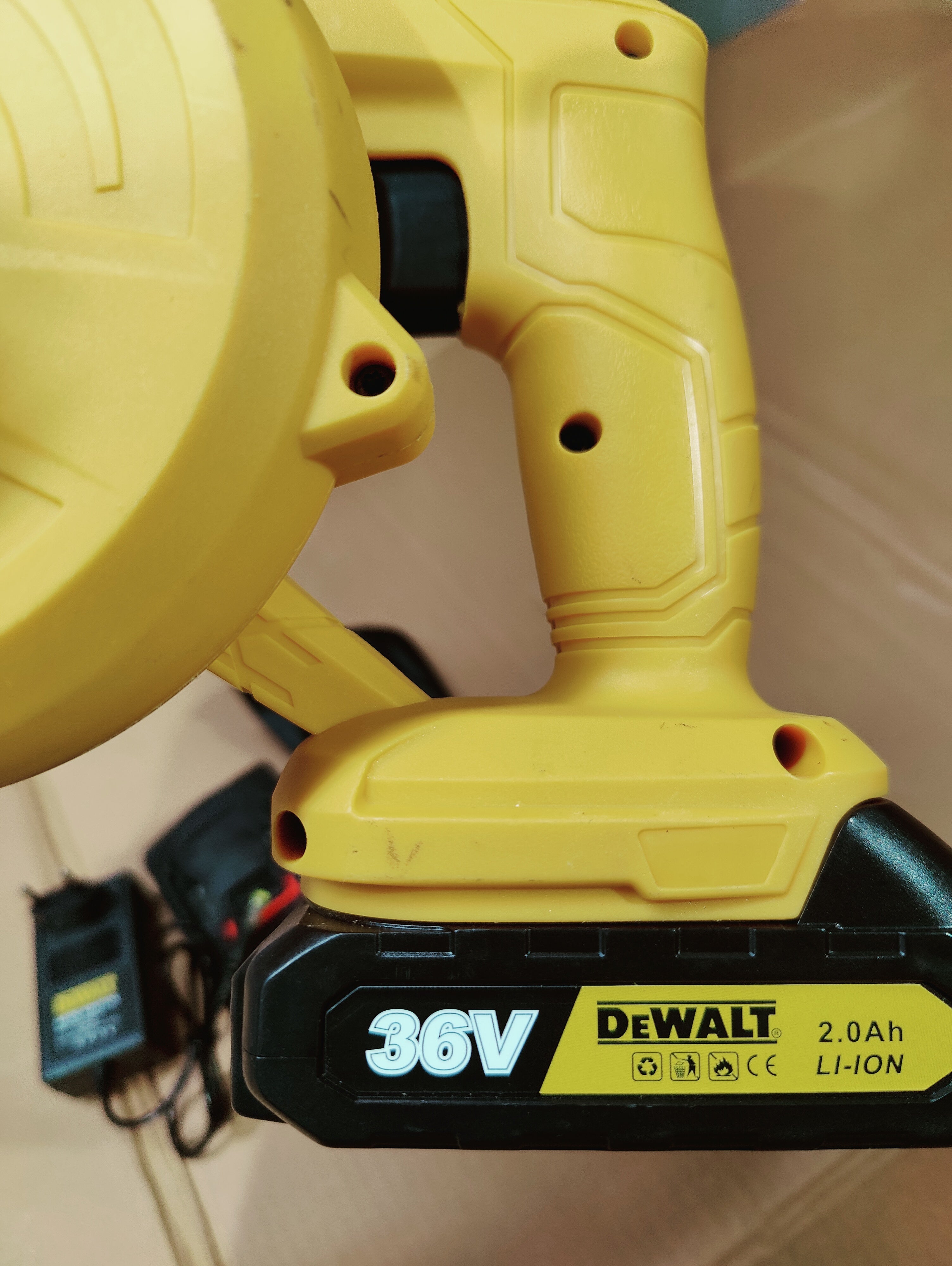 Dewalt Cordless Air Blower and Vacuum