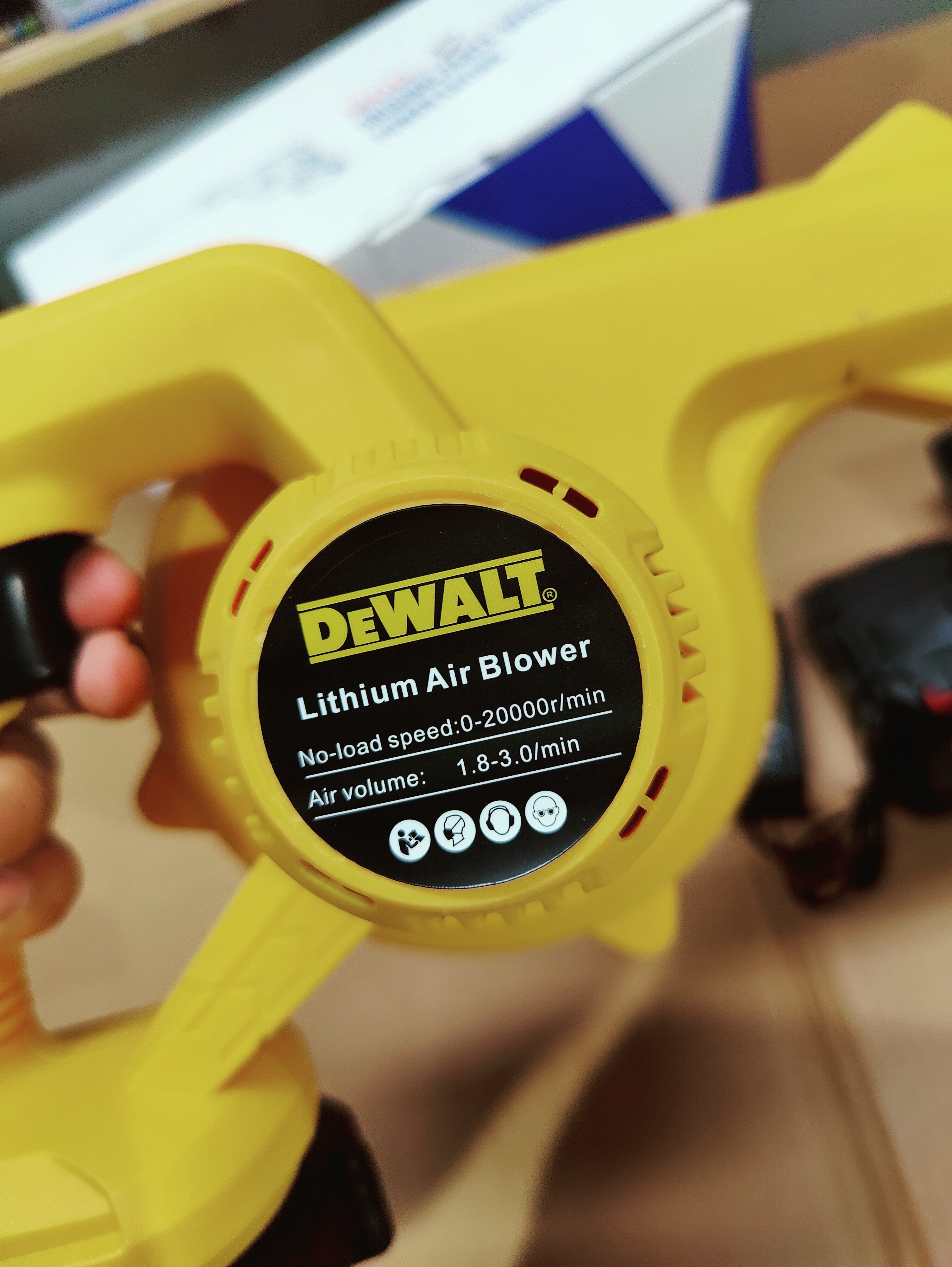 Dewalt Cordless Air Blower and Vacuum