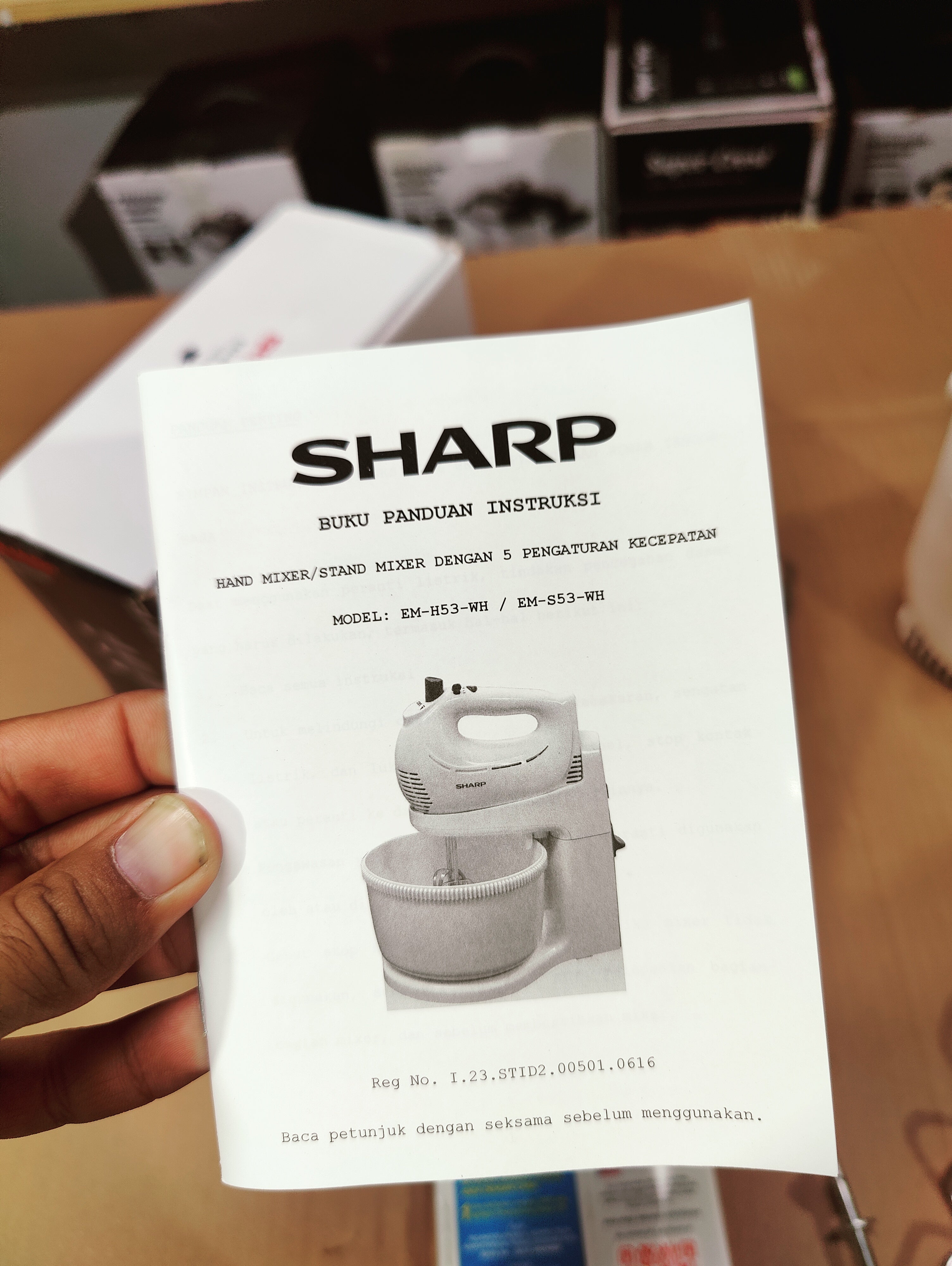Sharp Hand Mixer EM-H53-WH