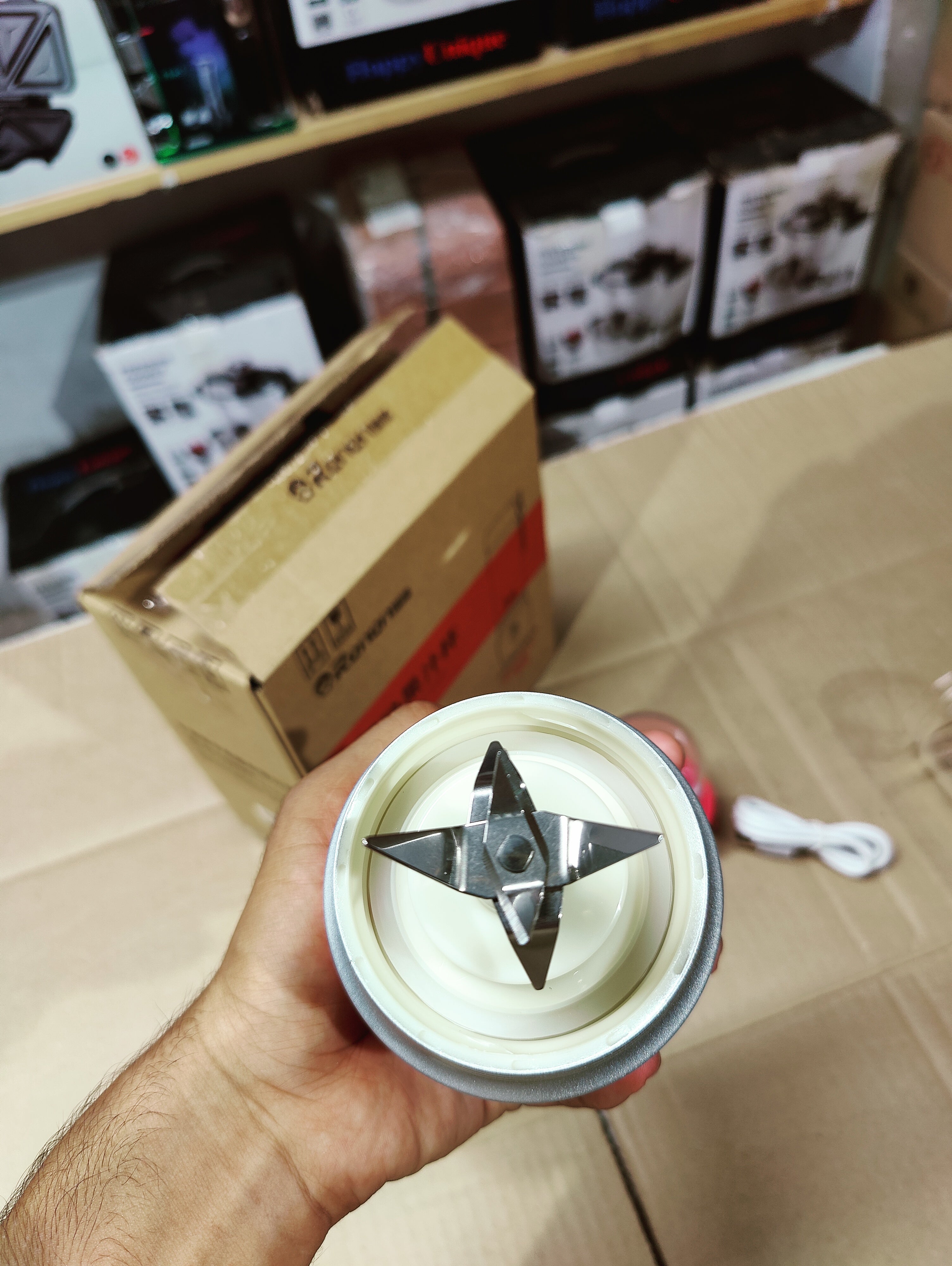 Imported Rechargeable Portable 420ml Blender