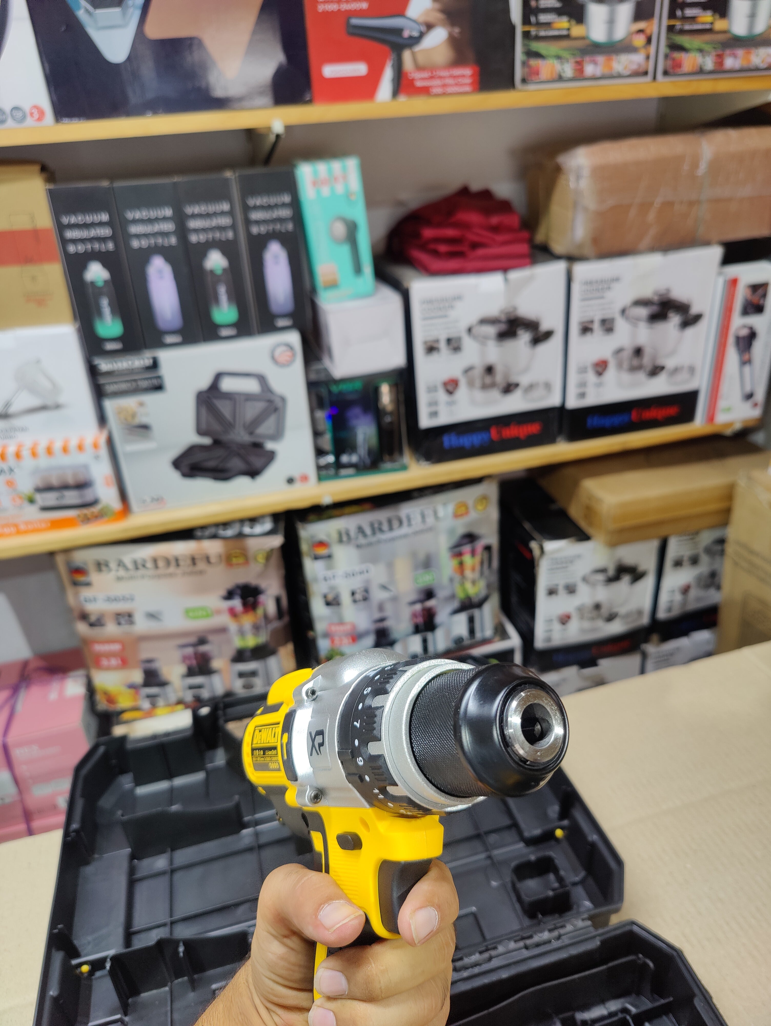 Lot Imported DeWALT 88V Drill Machine
