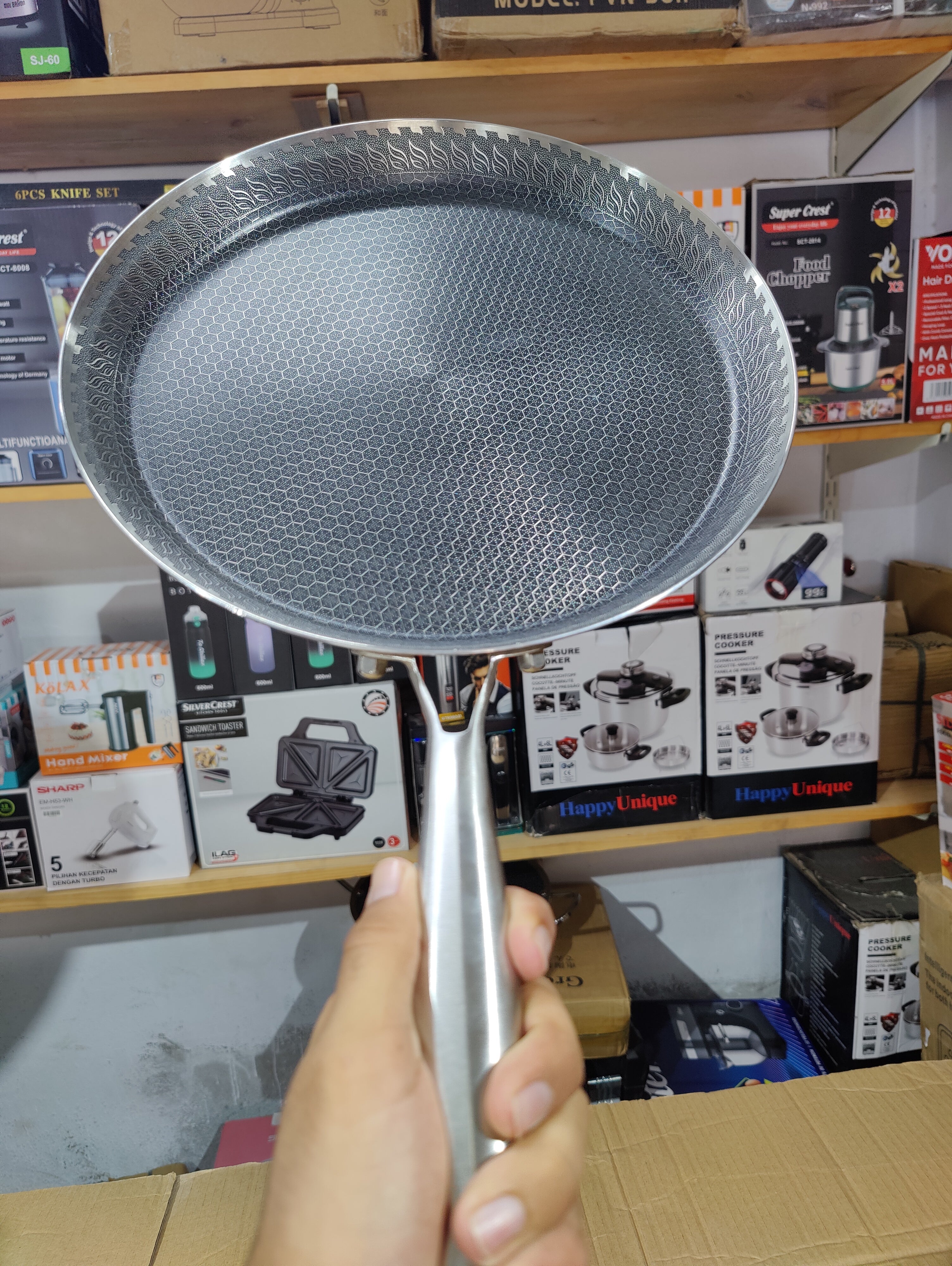 Laser Crafted Nonstick Honeycomb Tawa