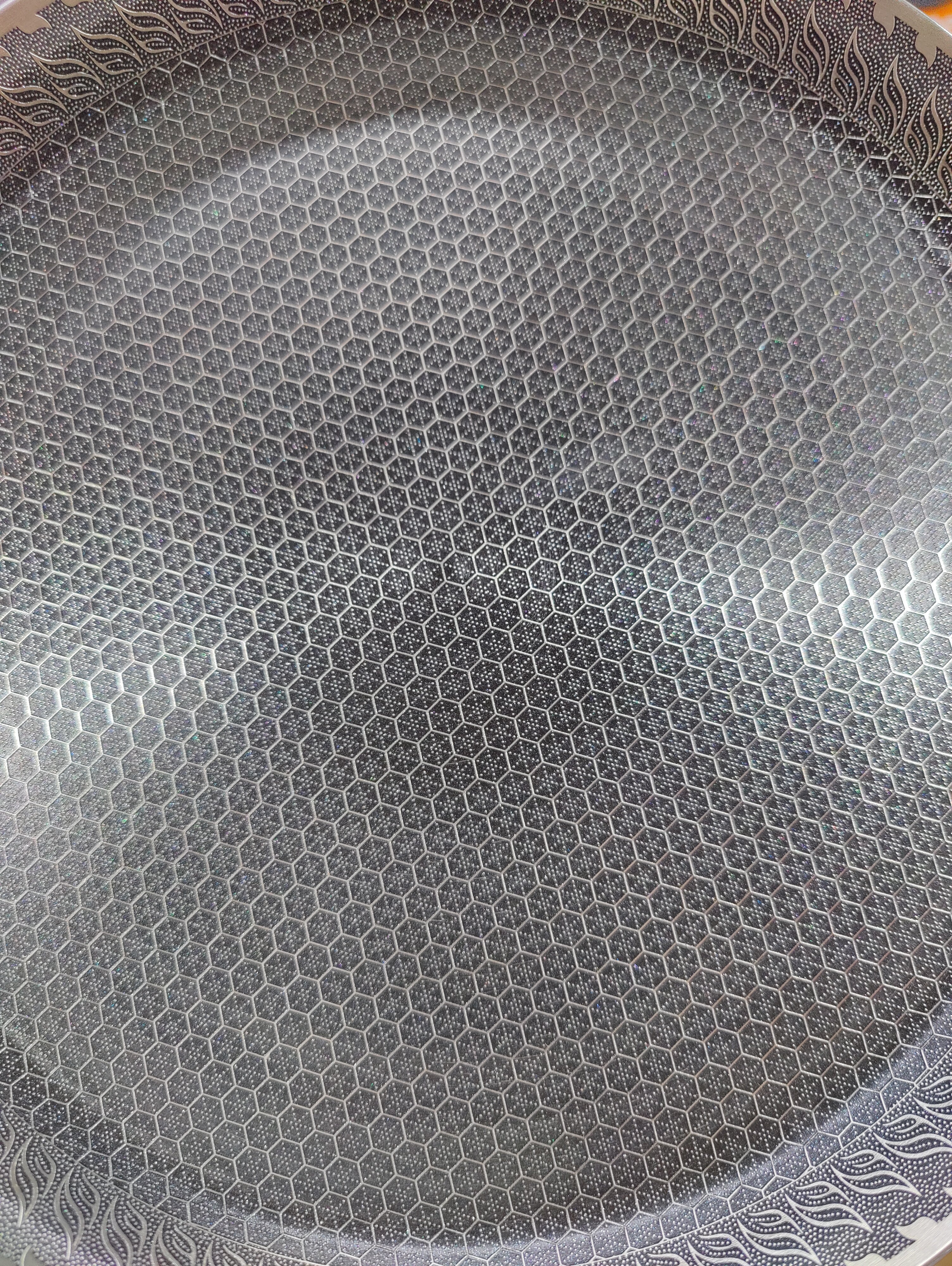Laser Crafted Nonstick Honeycomb Tawa