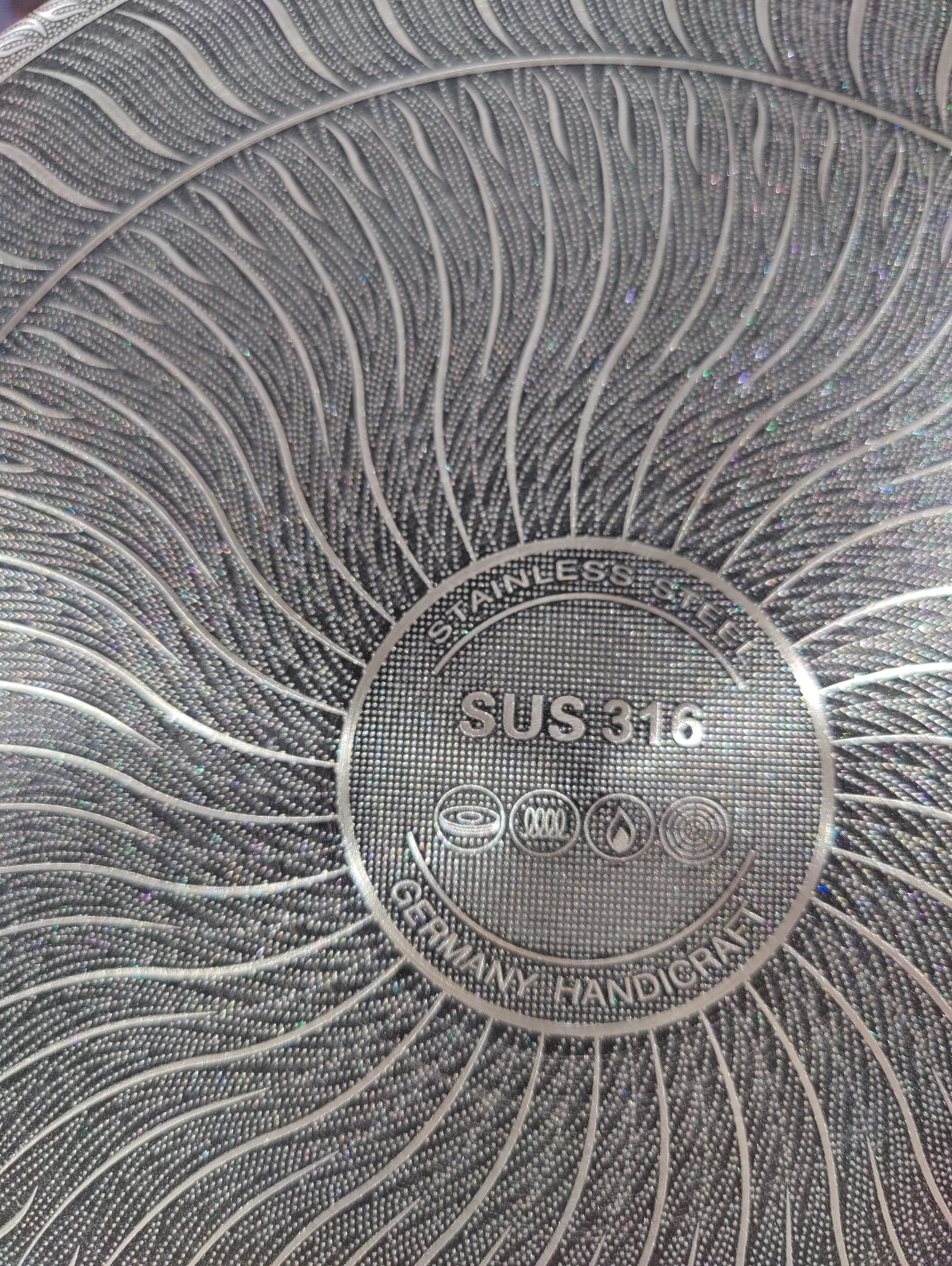 Laser Crafted Nonstick Honeycomb Tawa