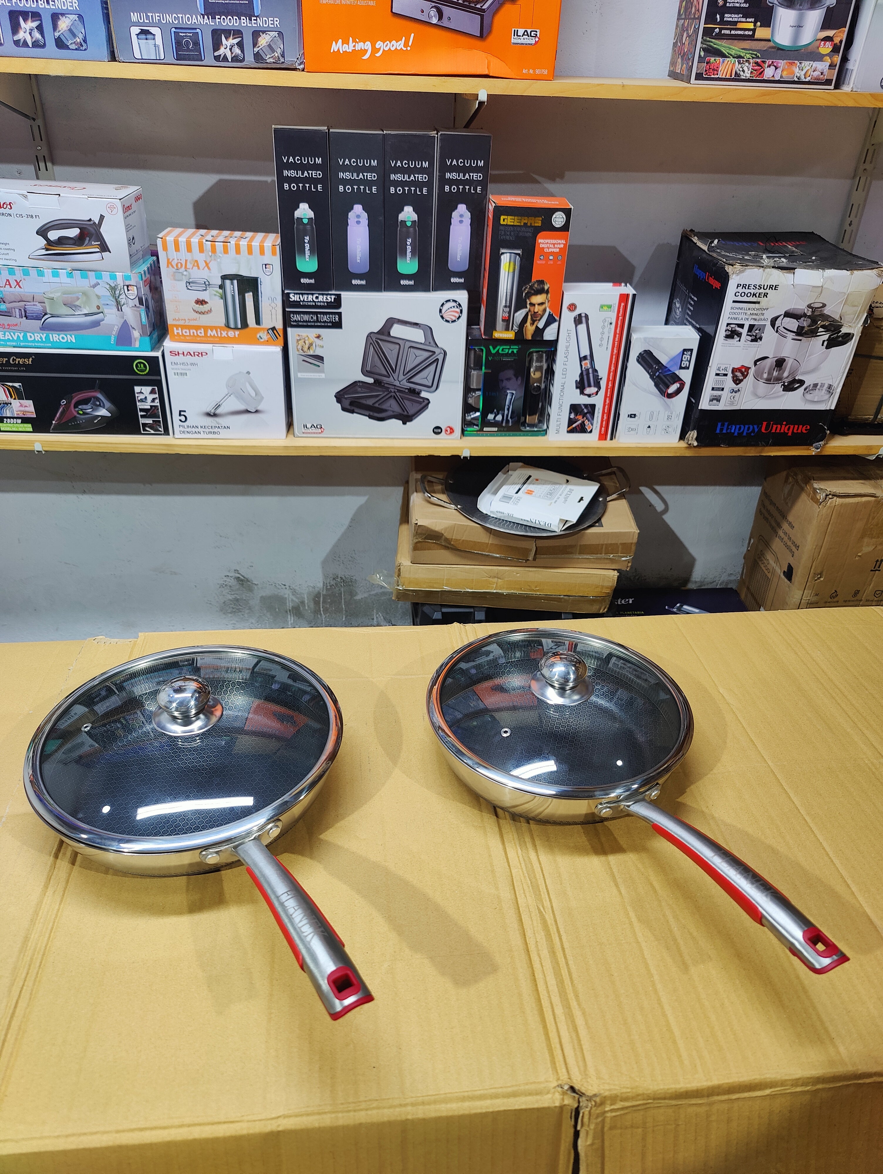Honeycomb Frypan Laser Crafted Pan with Lid