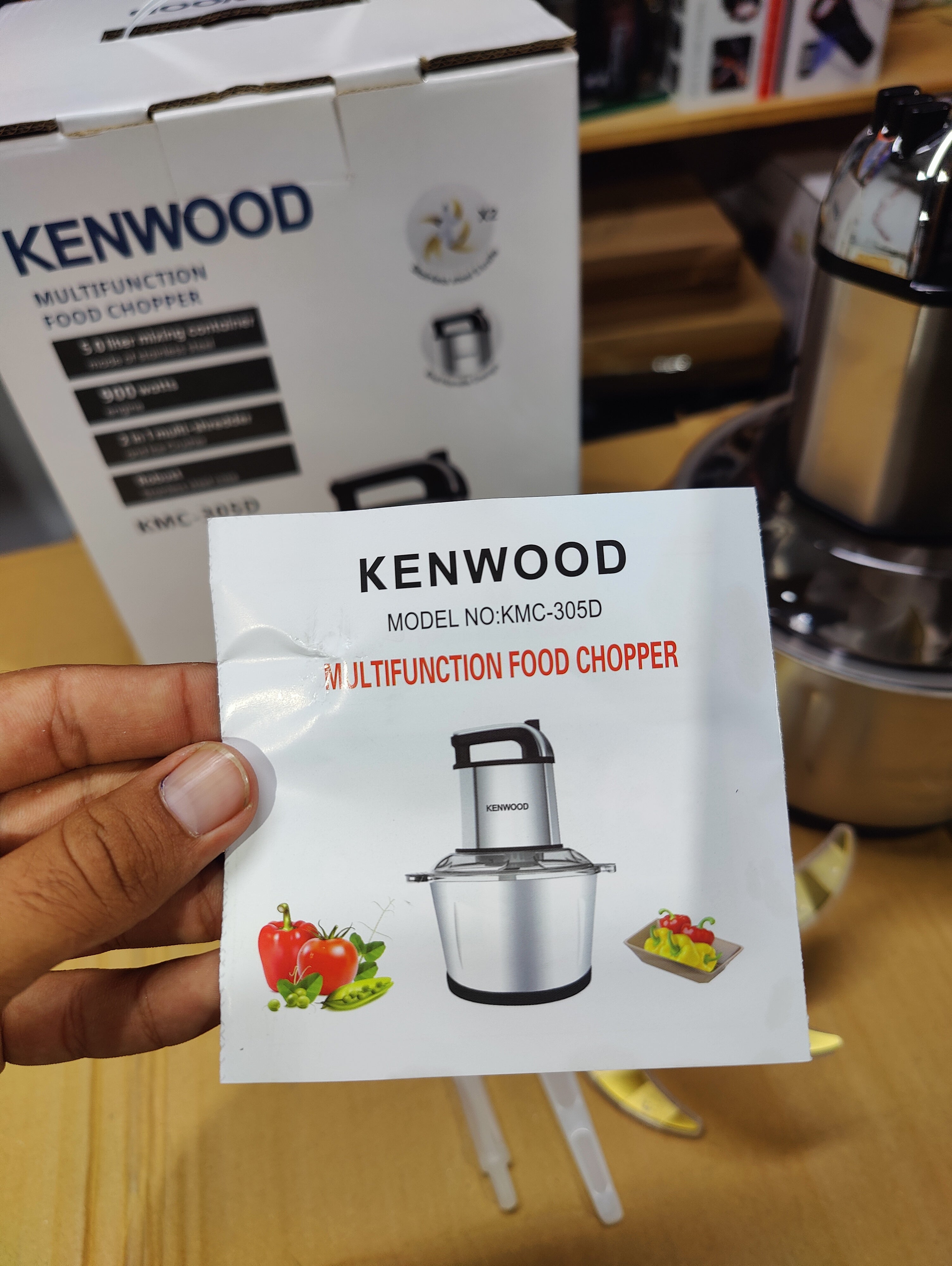Kenwood Electric Meat Chopper 5L With 6Blades 3 Speeds Level