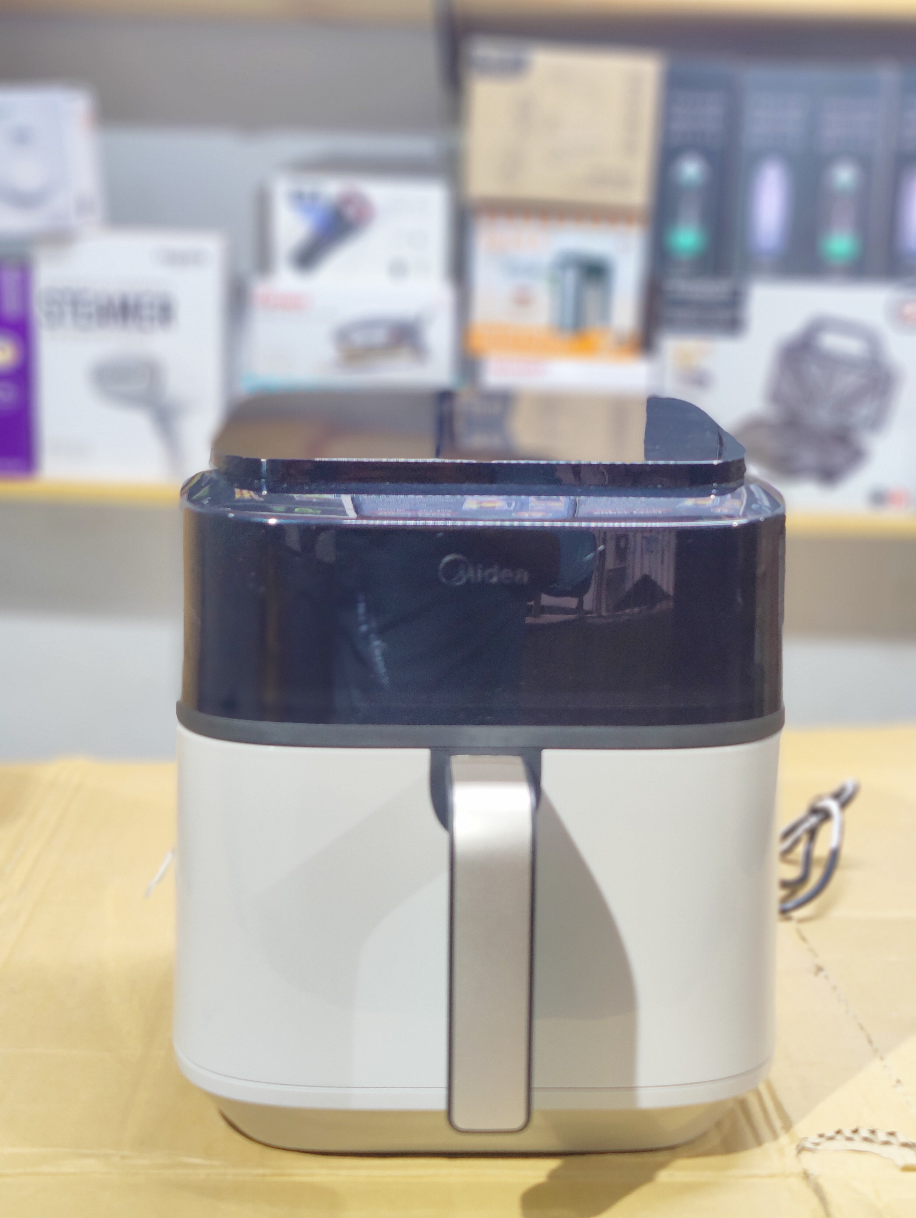 Midea Digital Air Fryer 6.5L
