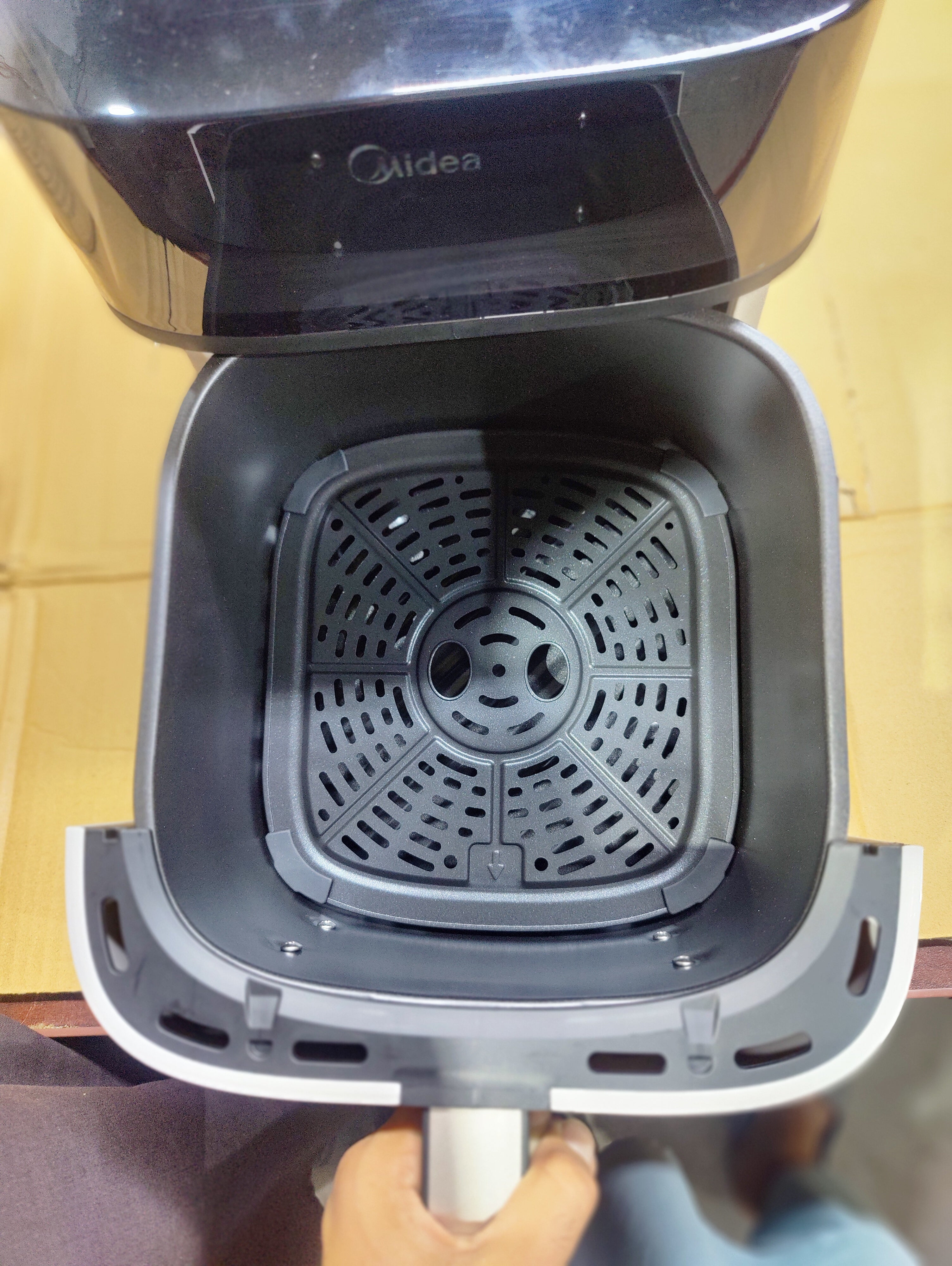 Midea Digital Air Fryer 6.5L