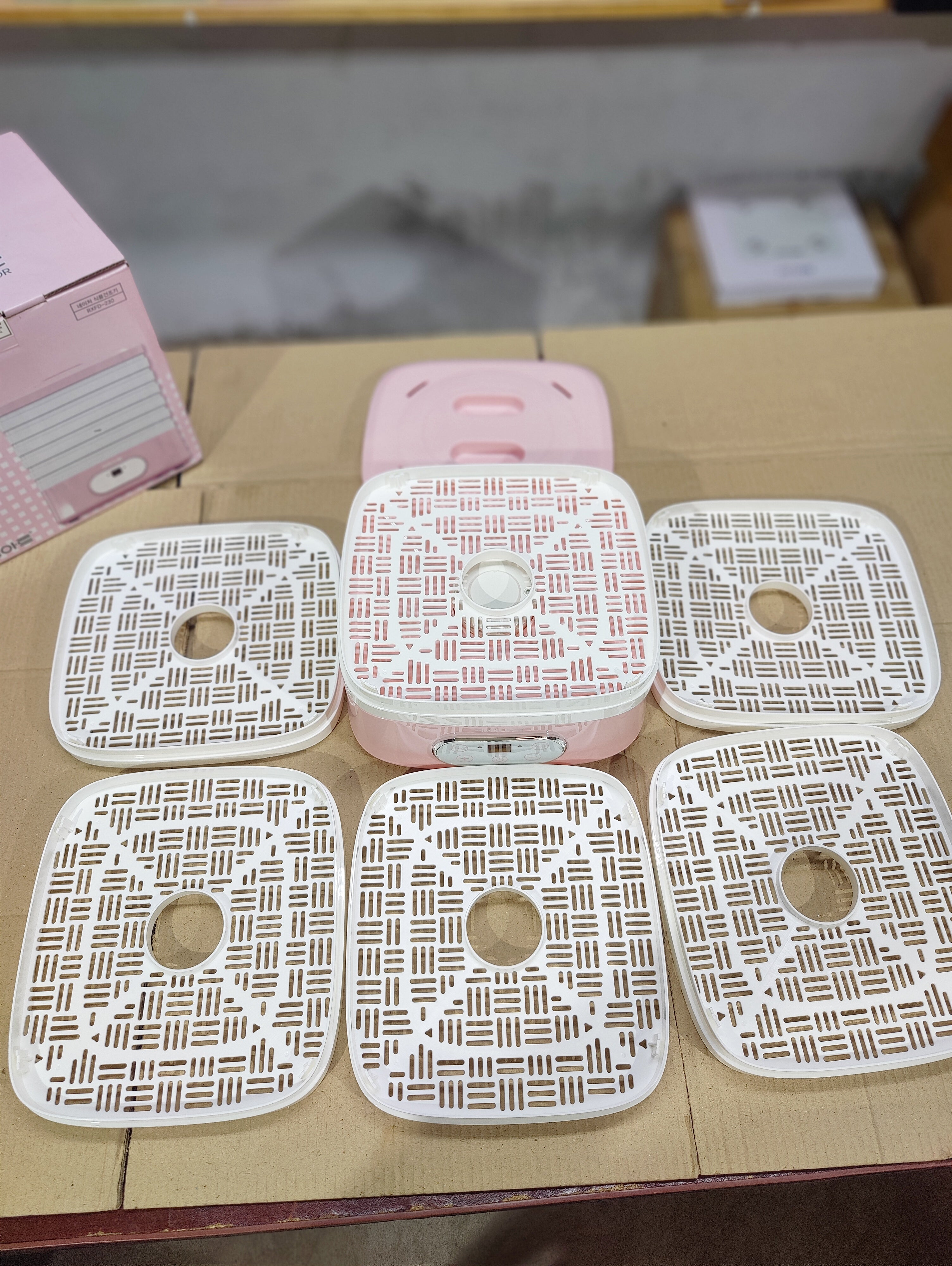 Imported Nature 6 Trays Food Dehydrator with Timer