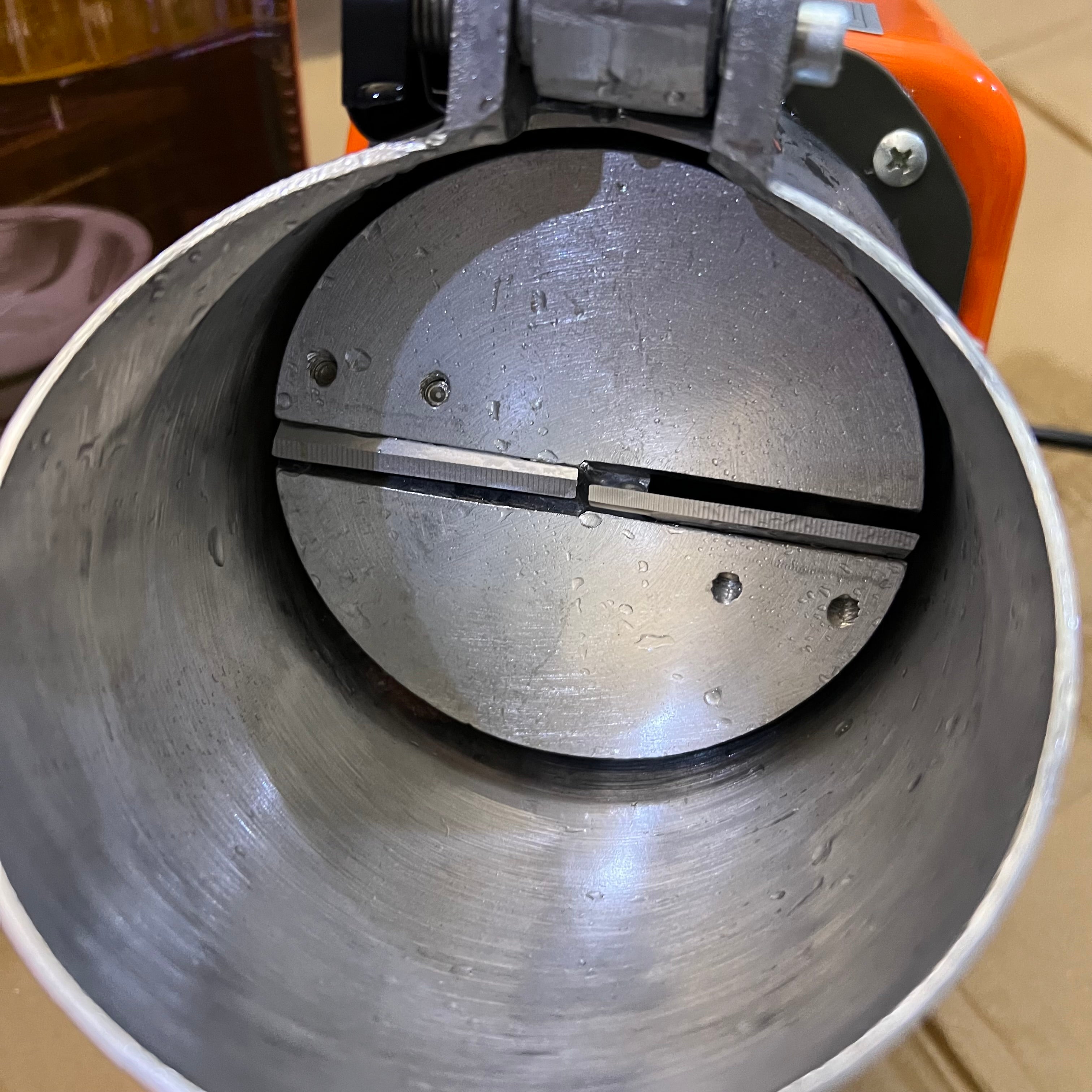 Imported Electric Ice Crushing and Smashing Machine