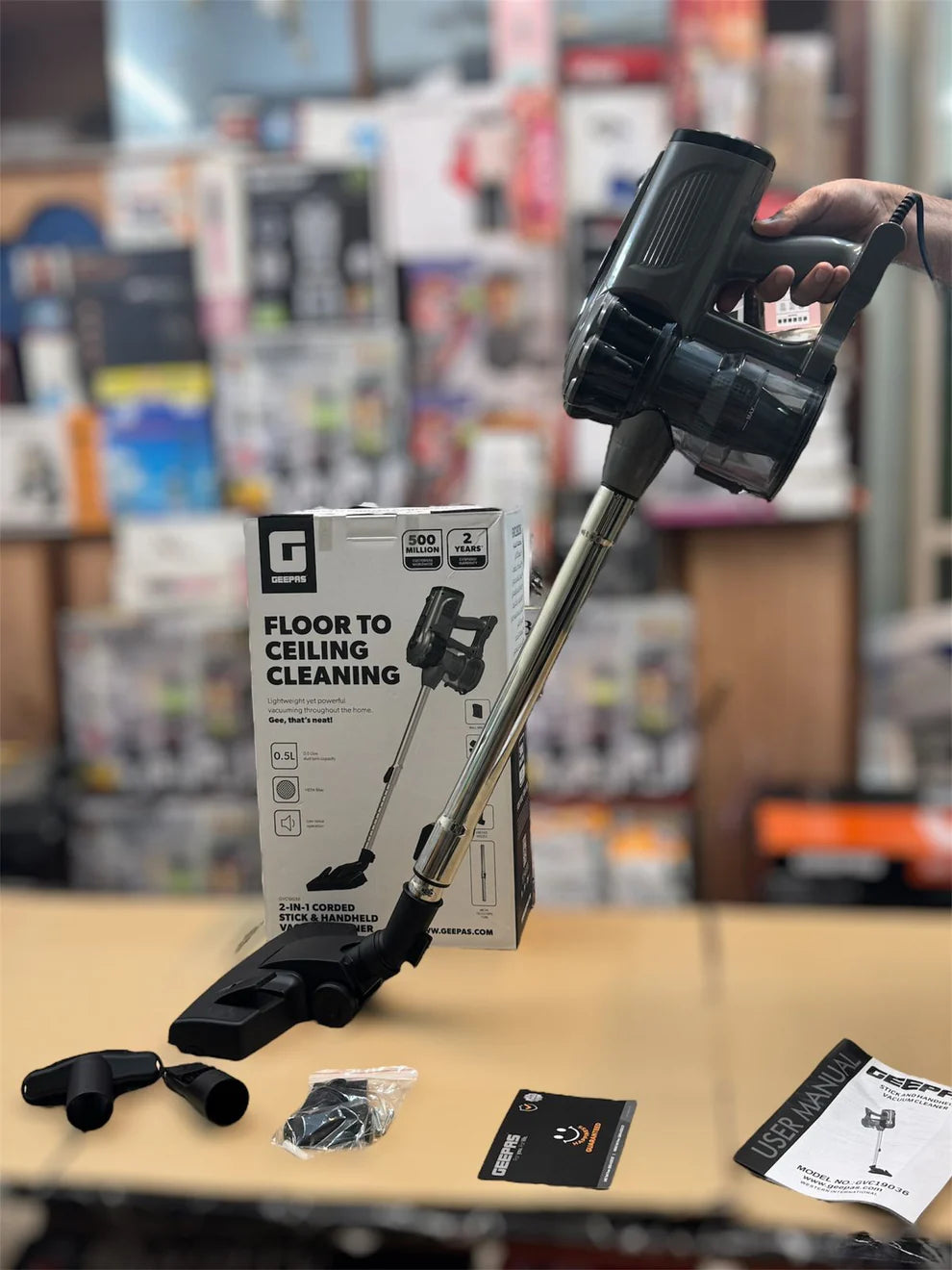 Geepas 0.5L Electric Vacuum Cleaner