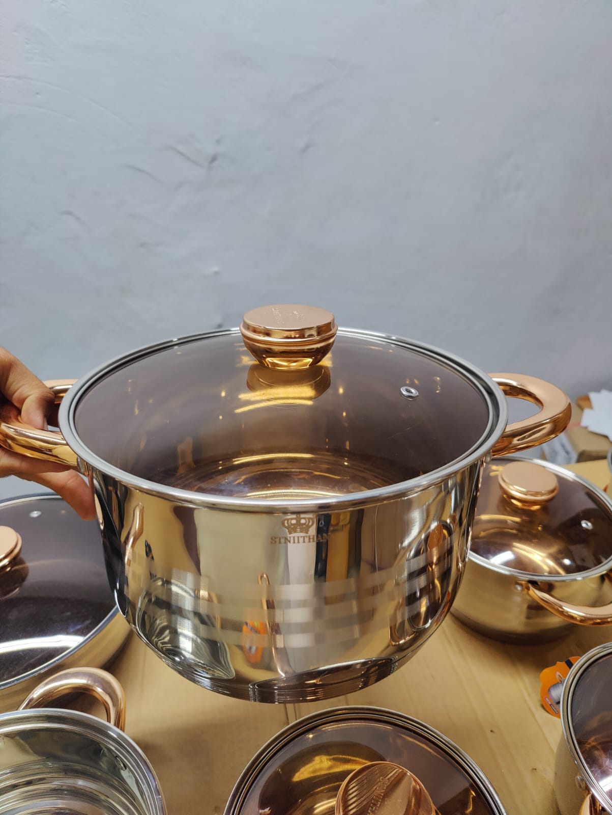 Imported 16 Piece Cookware Set