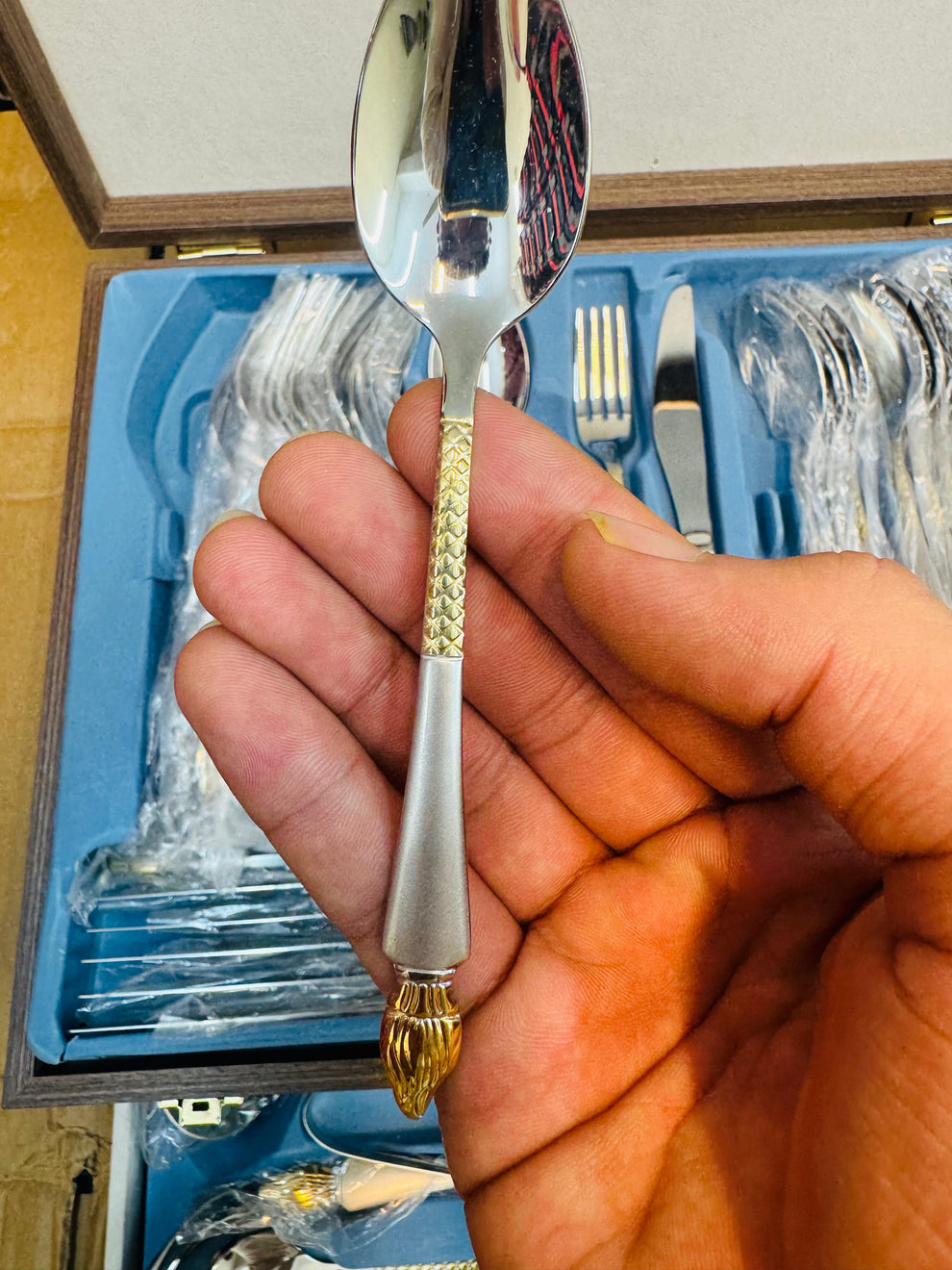 KDK 72pcs Luxury Stainless Steel Cutlery Set with Gift Box