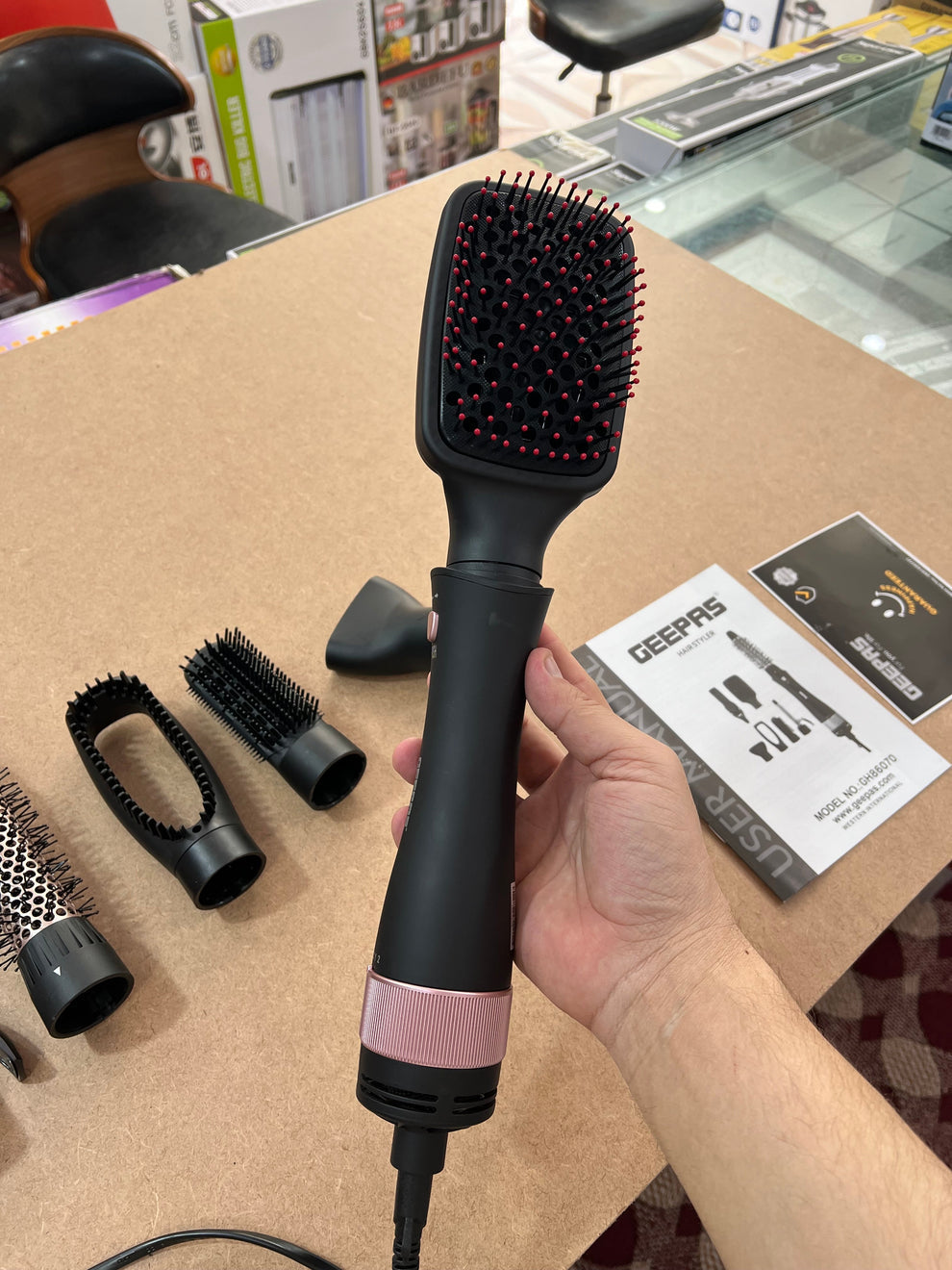 Geepas 8 in 1 hair styler set GH 86070