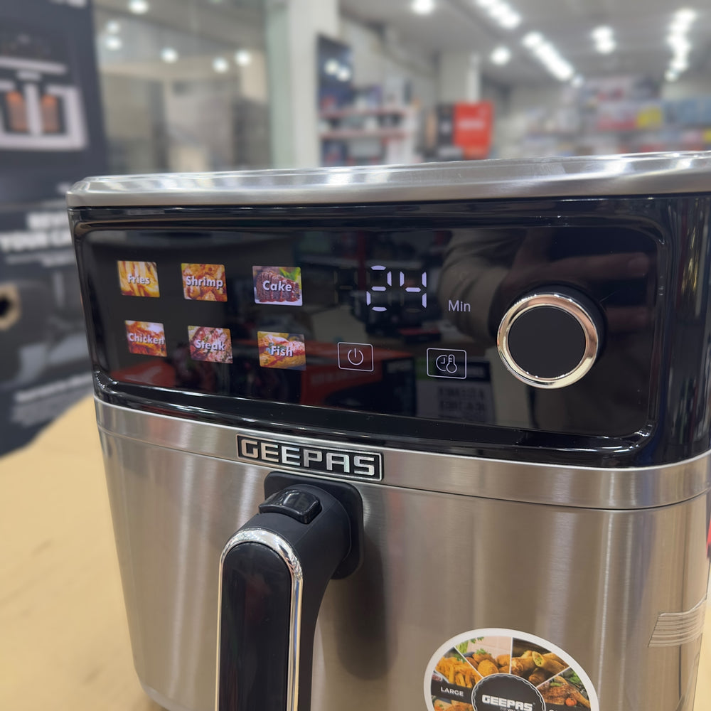 Geepas 8L Stainless Steel Digital Air Fryer 37534