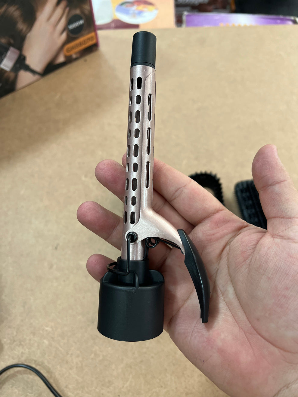 Geepas 8 in 1 hair styler set GH 86070