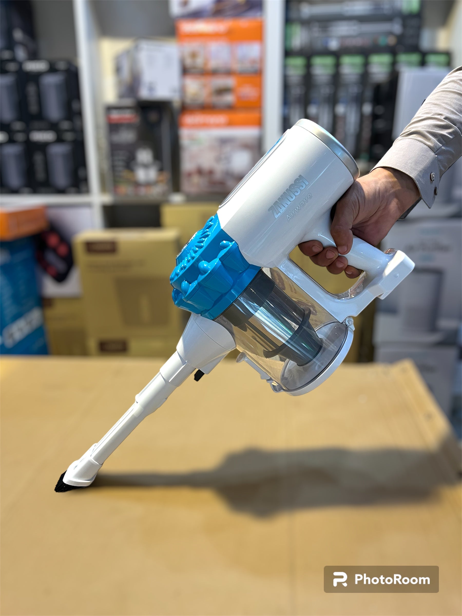 ZANUSSI Airwave Cordless Rechargeable  Hand Stick Vacuum Cleaner- HEPA Vacuum Air Filtering Technology