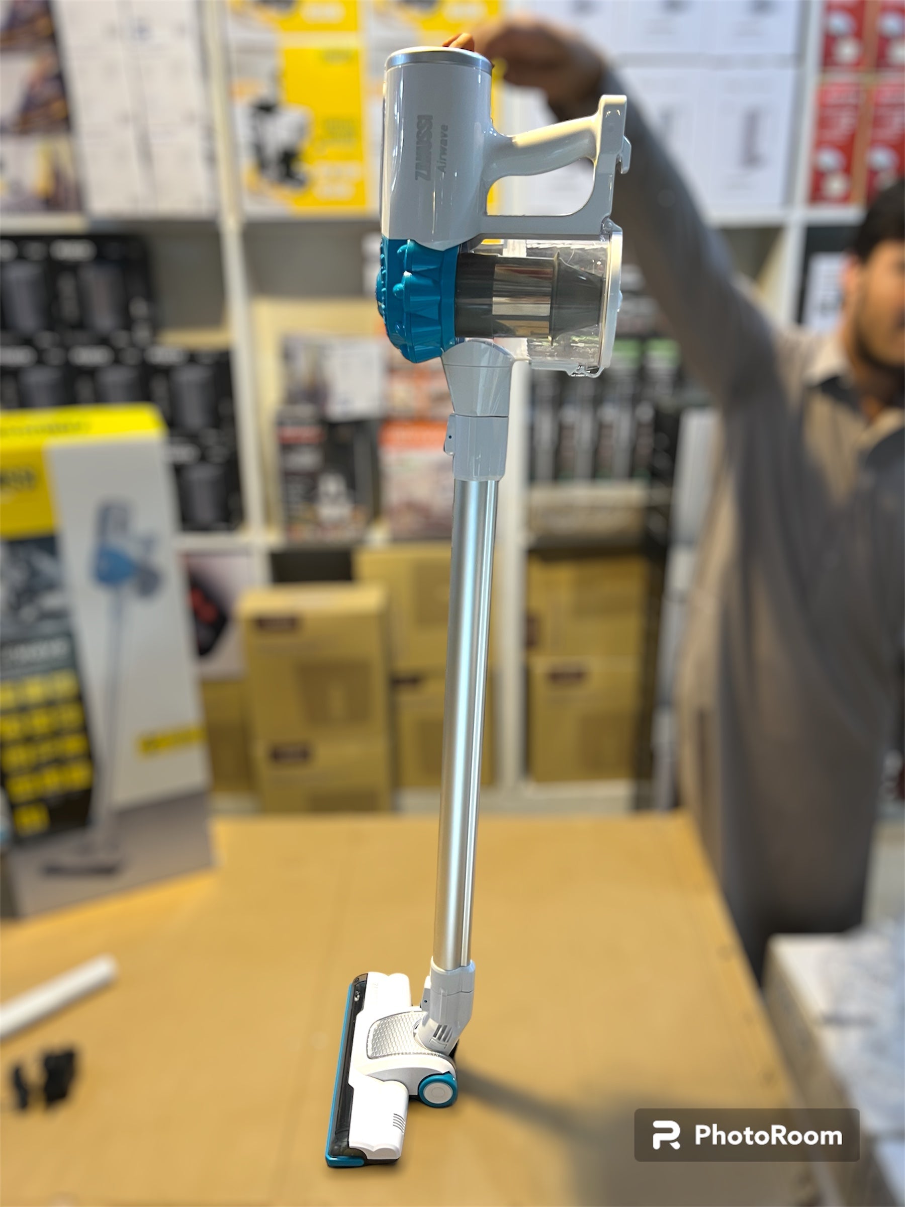ZANUSSI Airwave Cordless Rechargeable  Hand Stick Vacuum Cleaner- HEPA Vacuum Air Filtering Technology