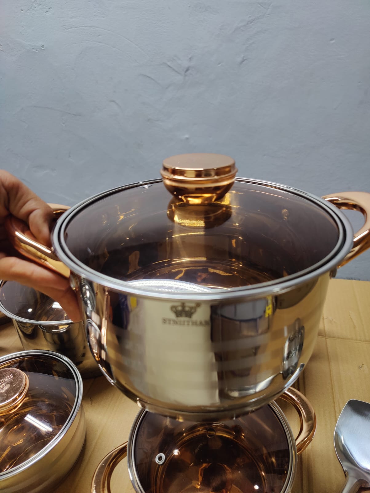 Imported 16 Piece Cookware Set