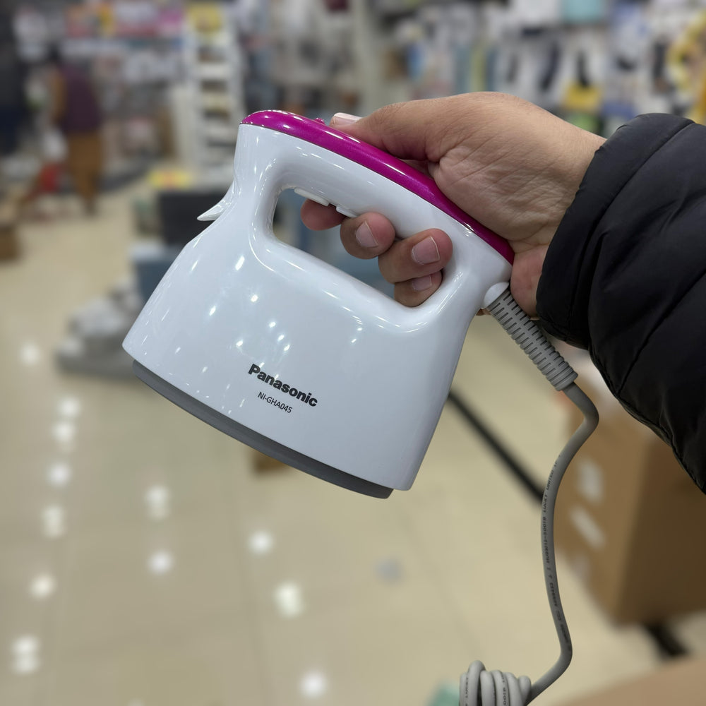 Panasonic Smart Garment Steamer NI-GHA045