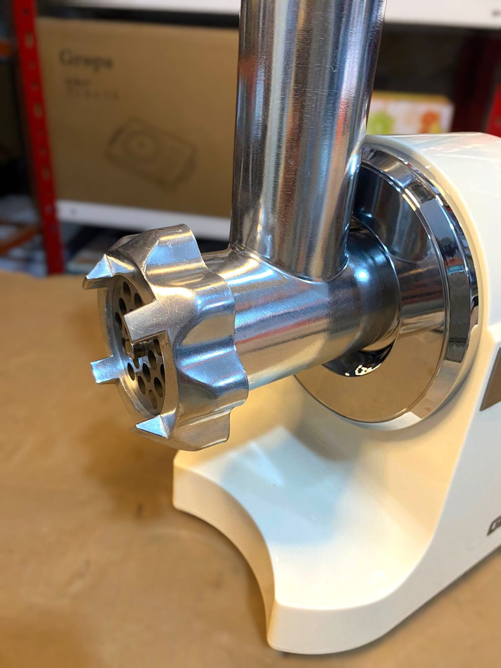 GEEPAS Meat Grinder GMG 42509
