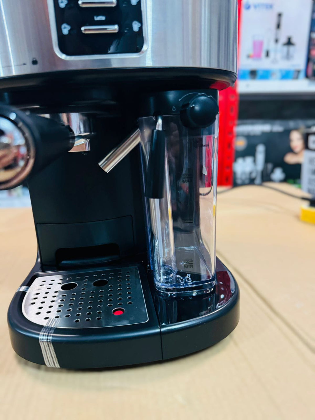 Geepas Espresso & Cappuchino Coffee Machine