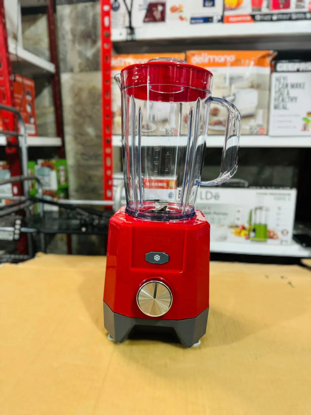 Geepas 1.6L 2 in 1 Blender 650W -44107