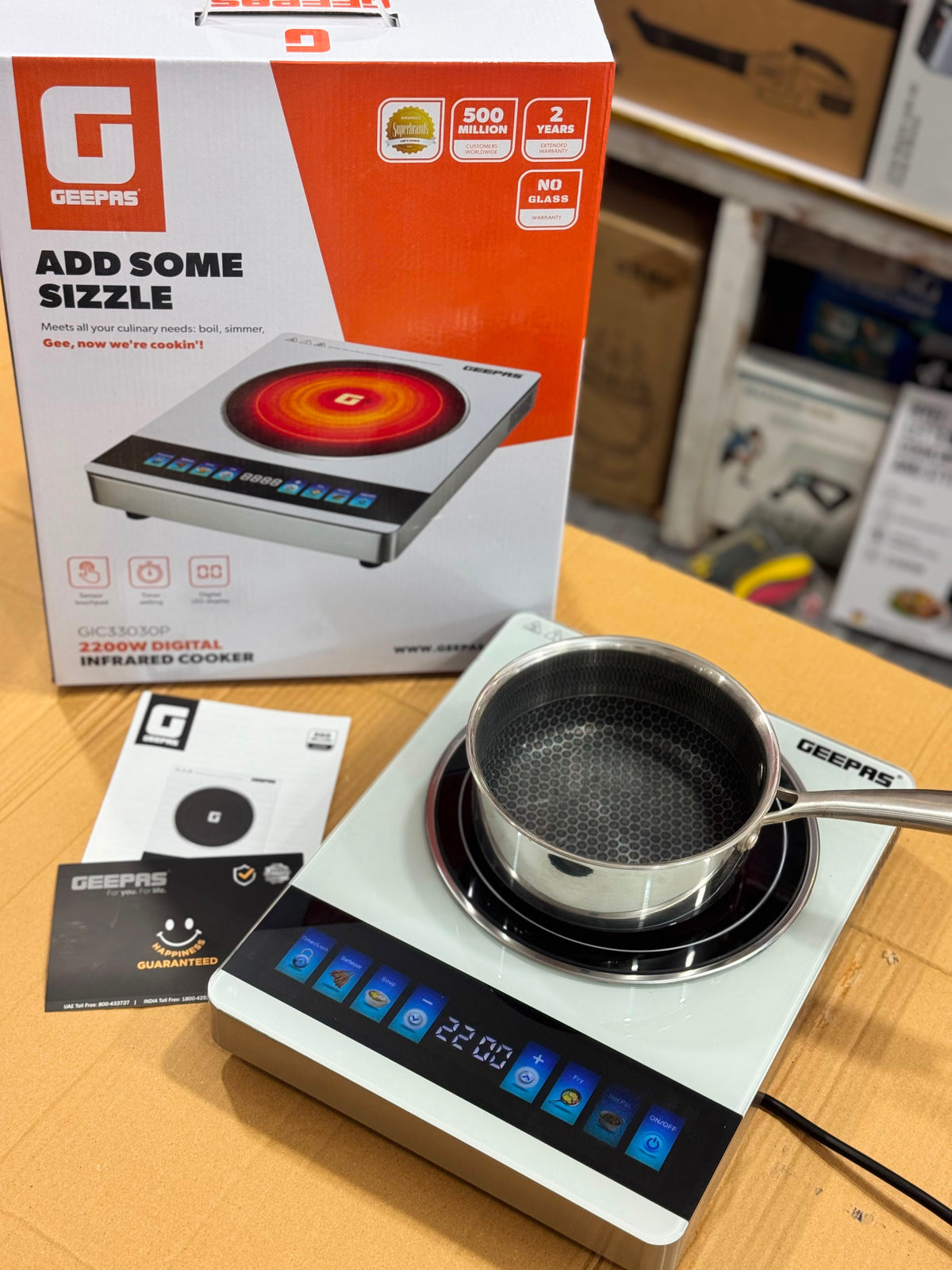 Geepas Digital Infrared Hot Plate 33030