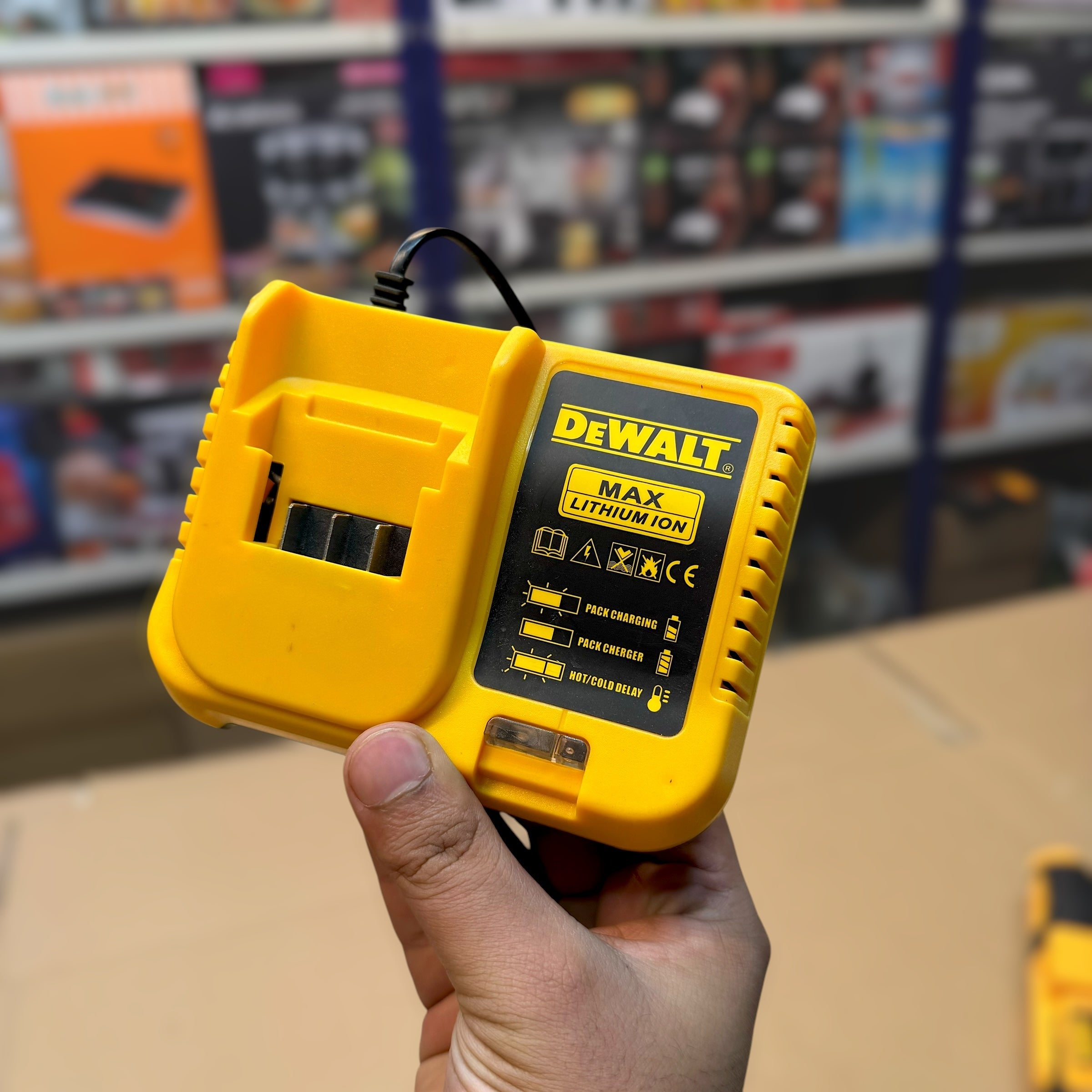 DeWalt Portable Rechargeable Pressure Washer