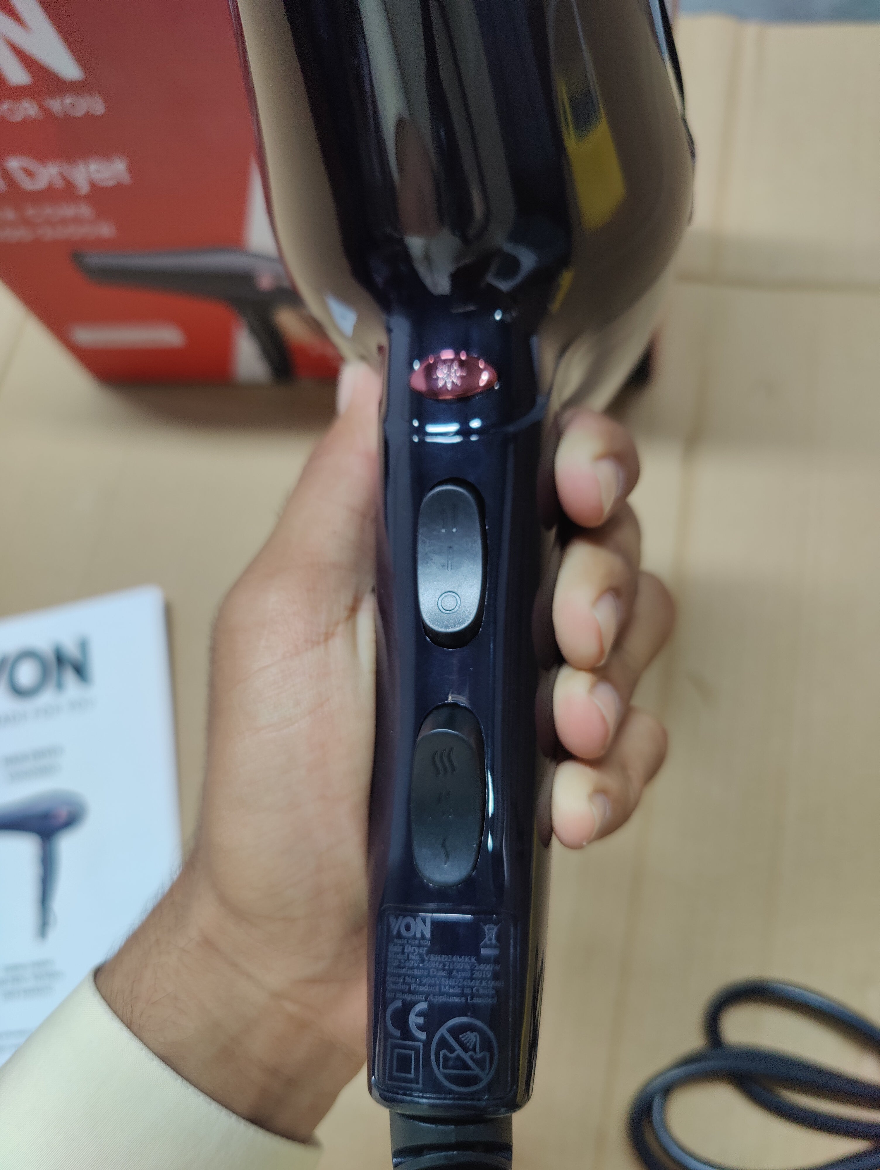 Von Hair Dryer VSHD24MKK