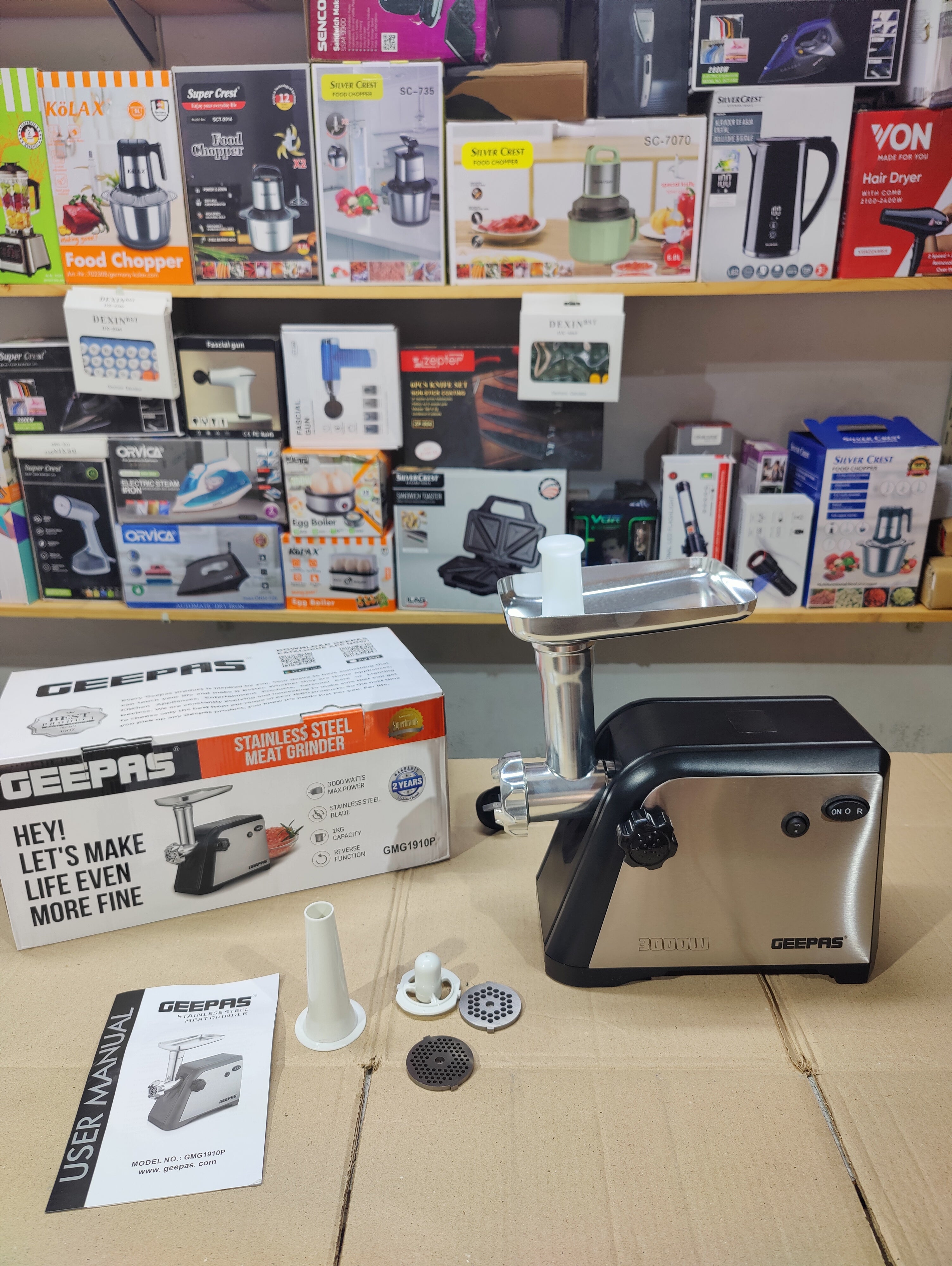 GEEPAS Stainless Steel Meat Grinder 1910