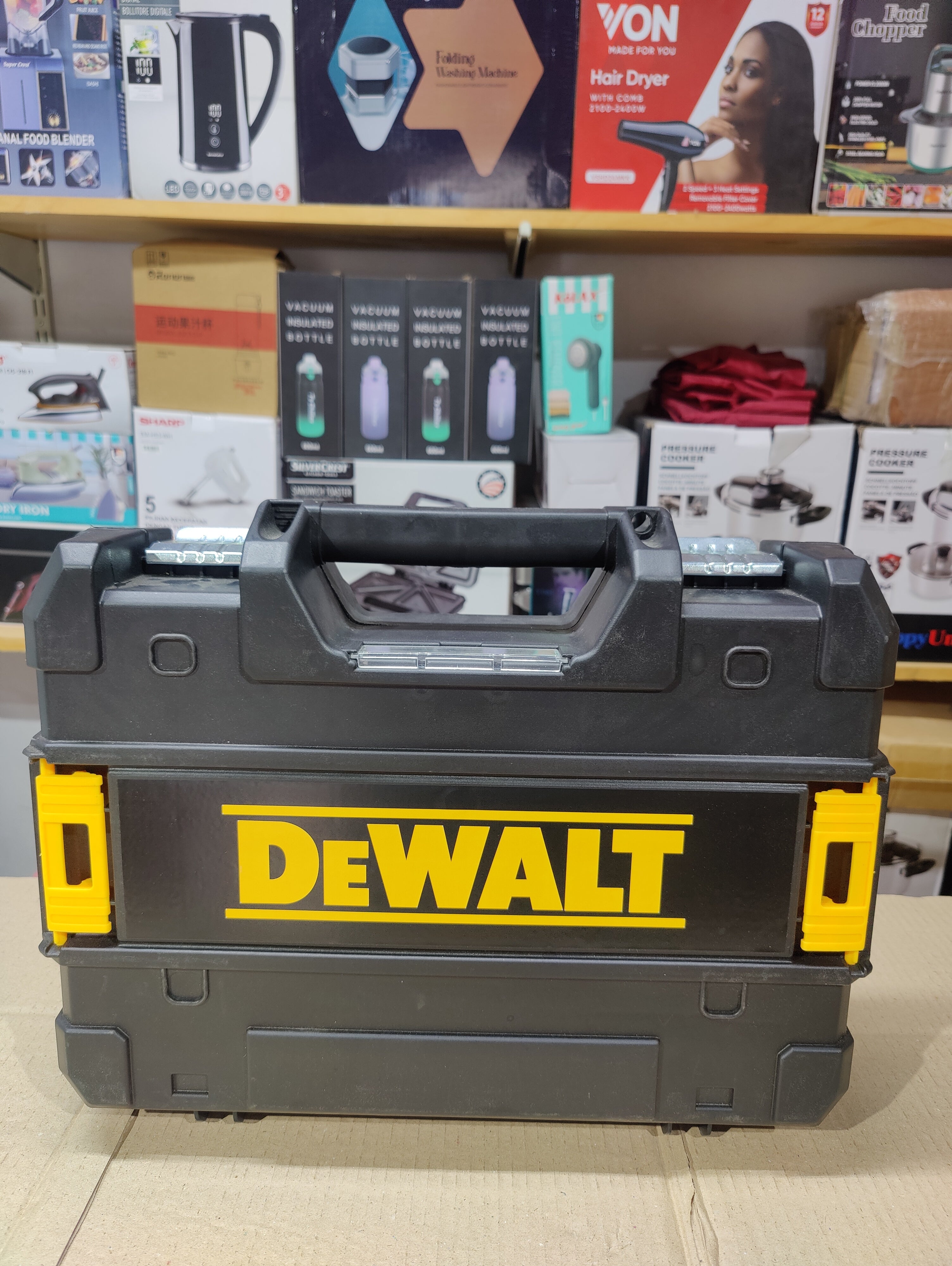Lot Imported DeWALT 88V Drill Machine