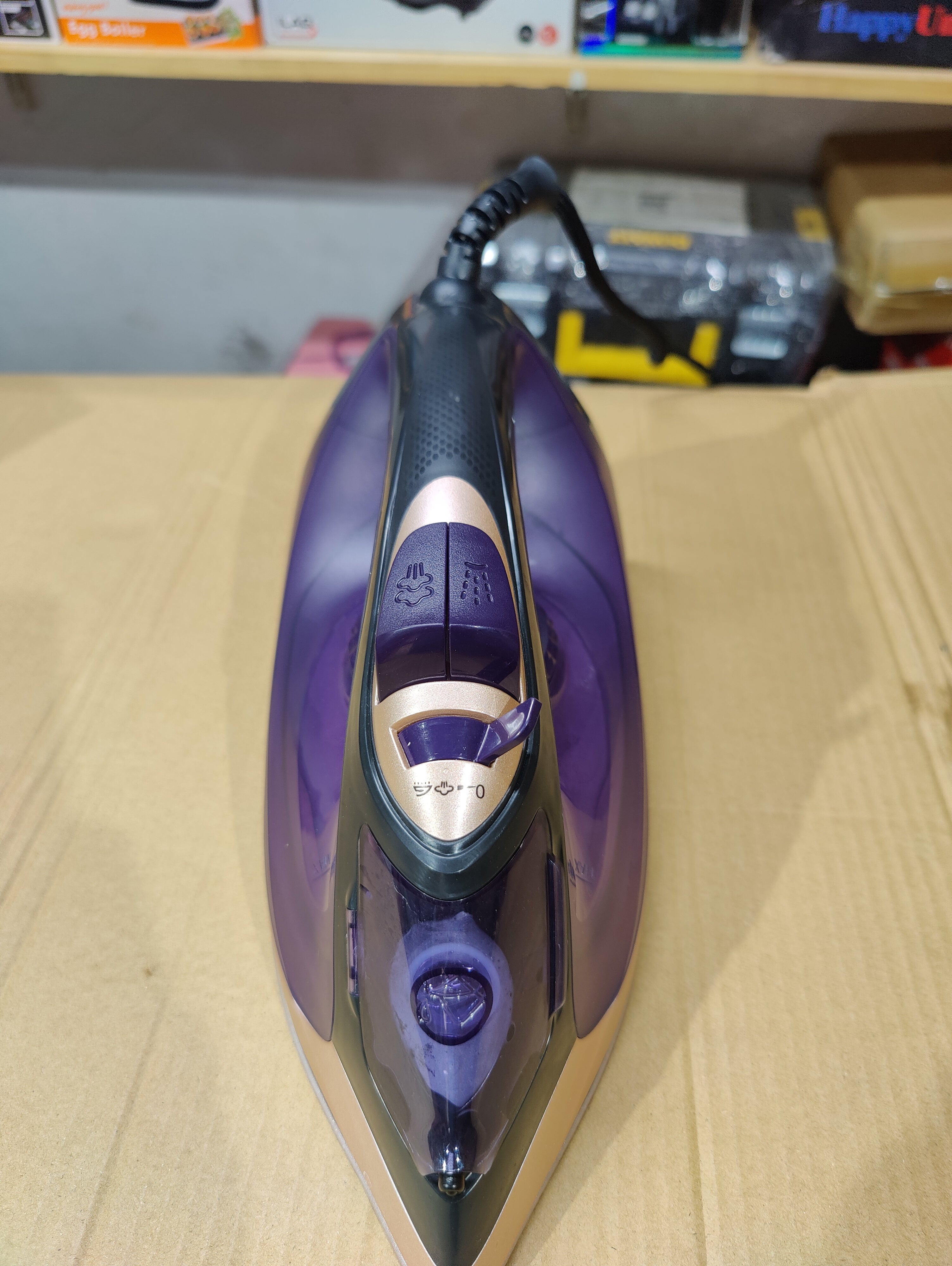 Kolax Steam Iron