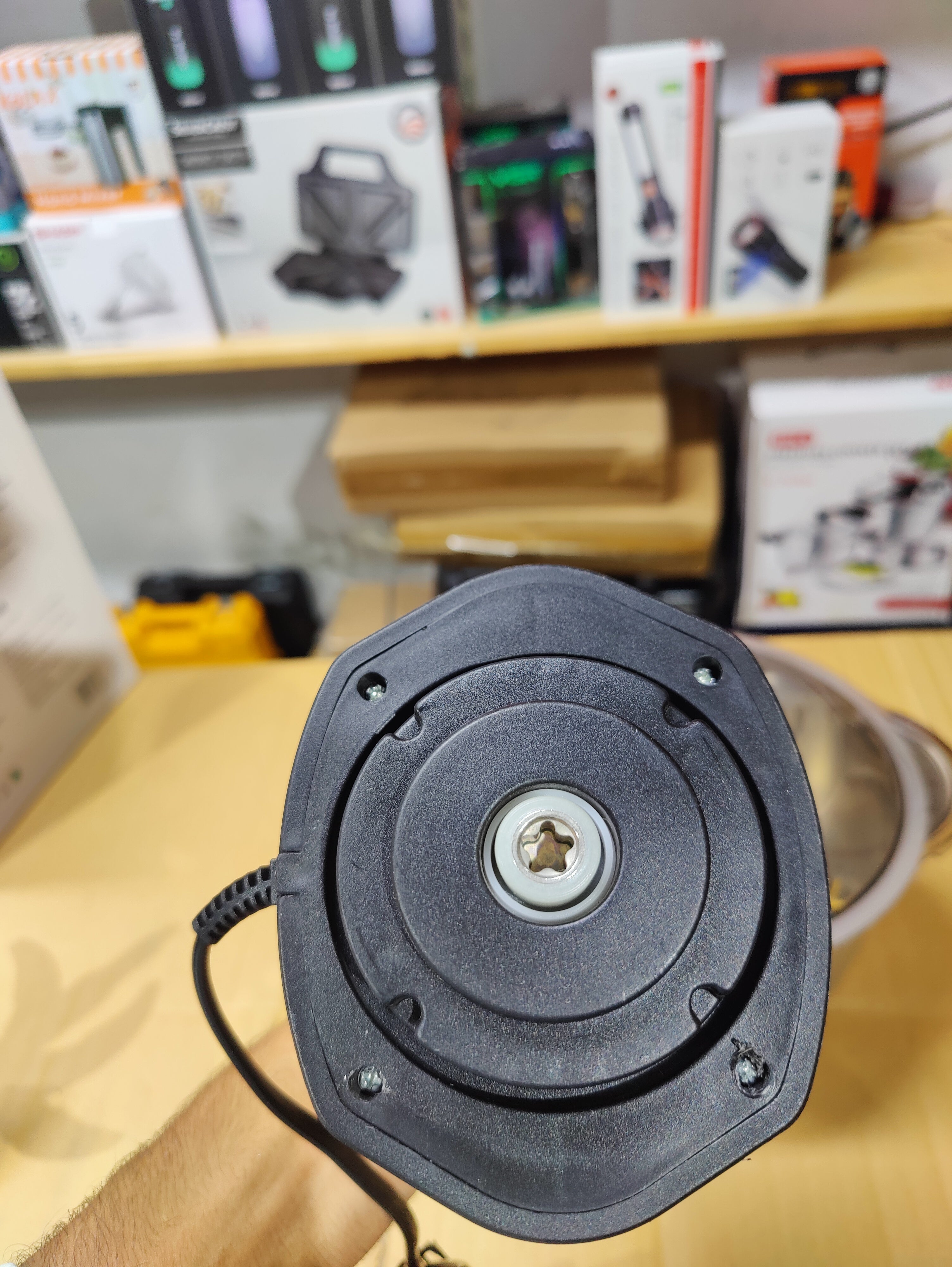 Kenwood Electric Meat Chopper 5L With 6Blades 3 Speeds Level