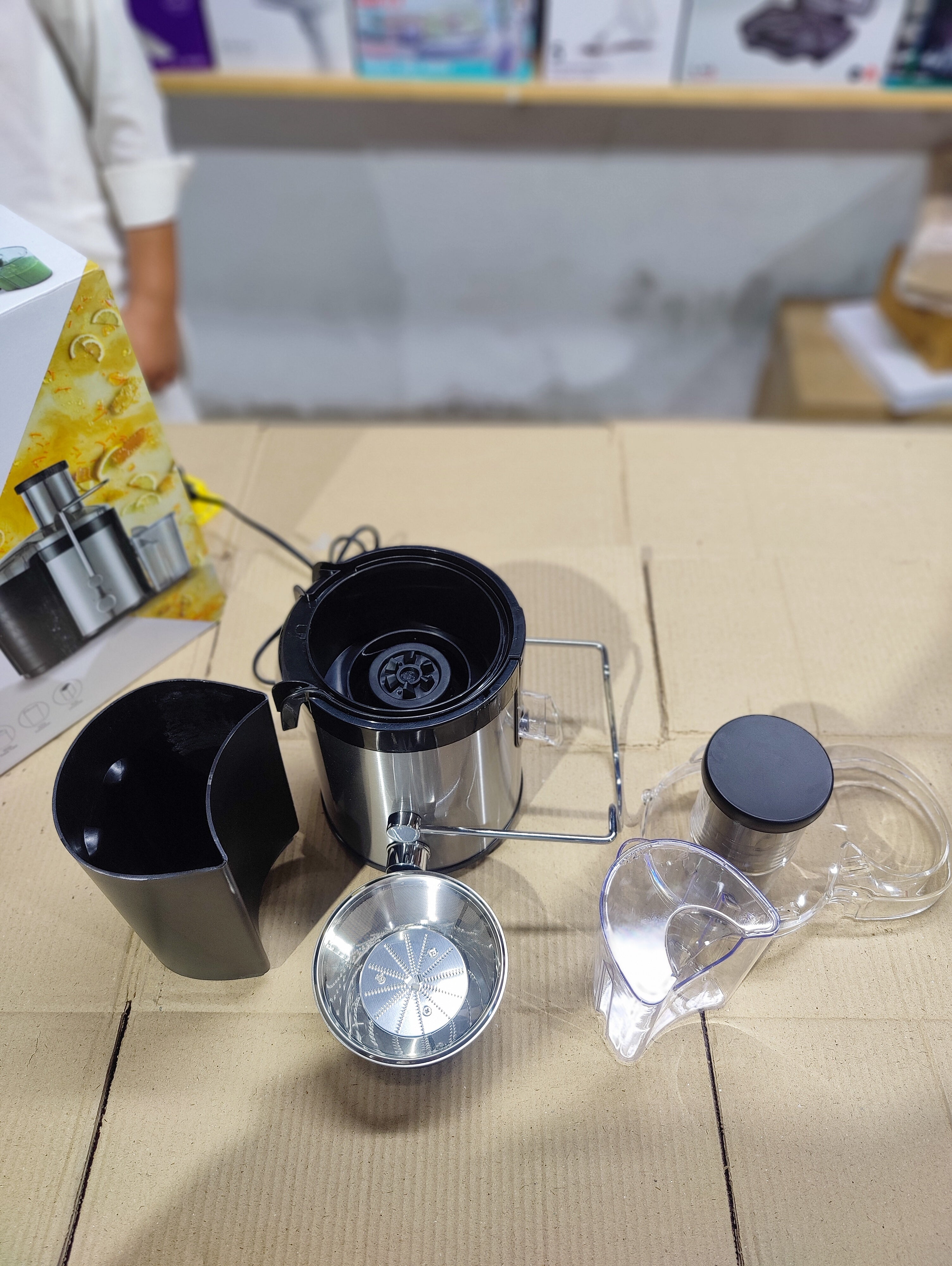 KENWOOD JUICE EXTRACTOR JEM-01