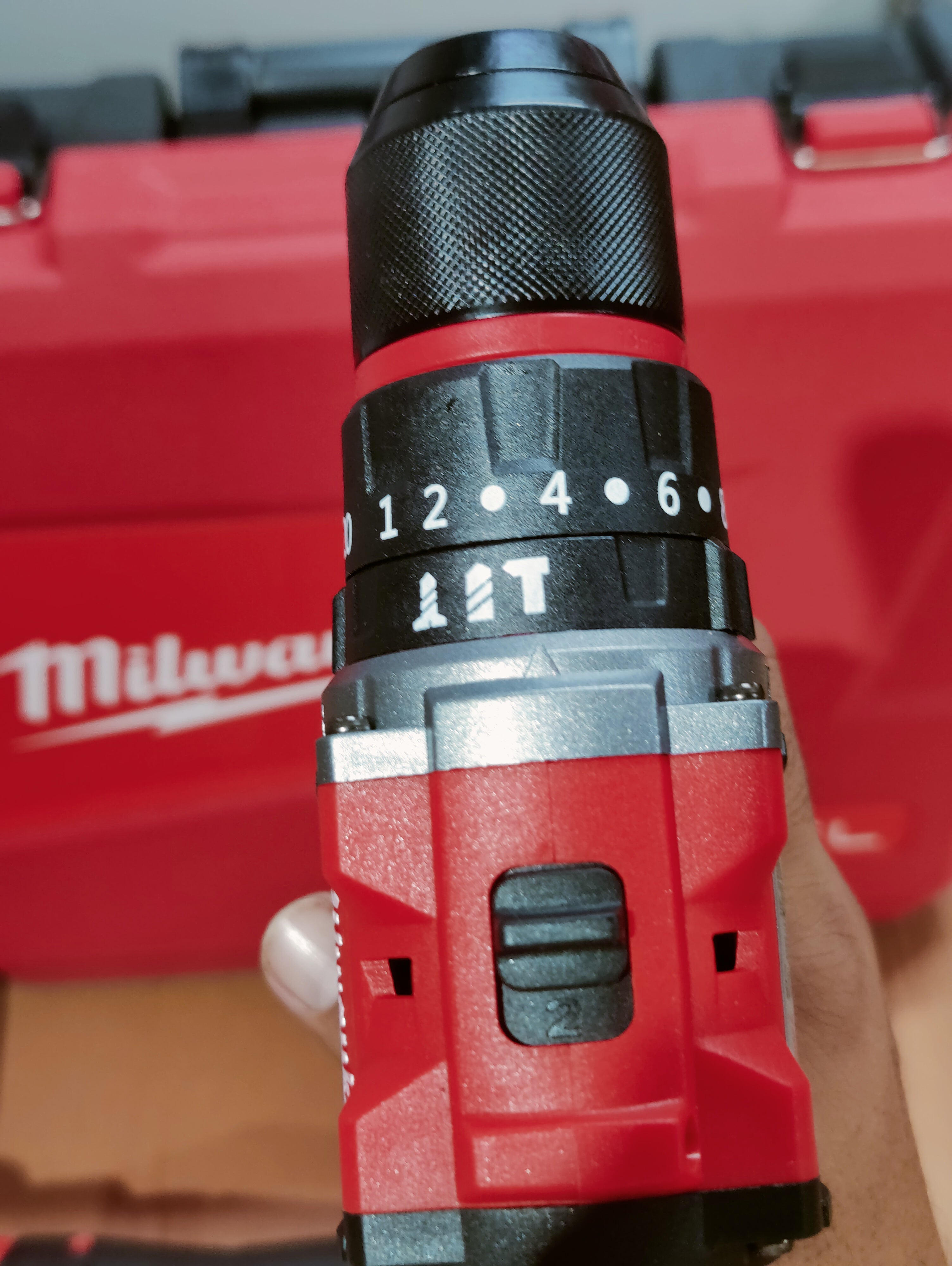 Milwaukee 2in 1 m18 Fuel Drill & Grinder 88V