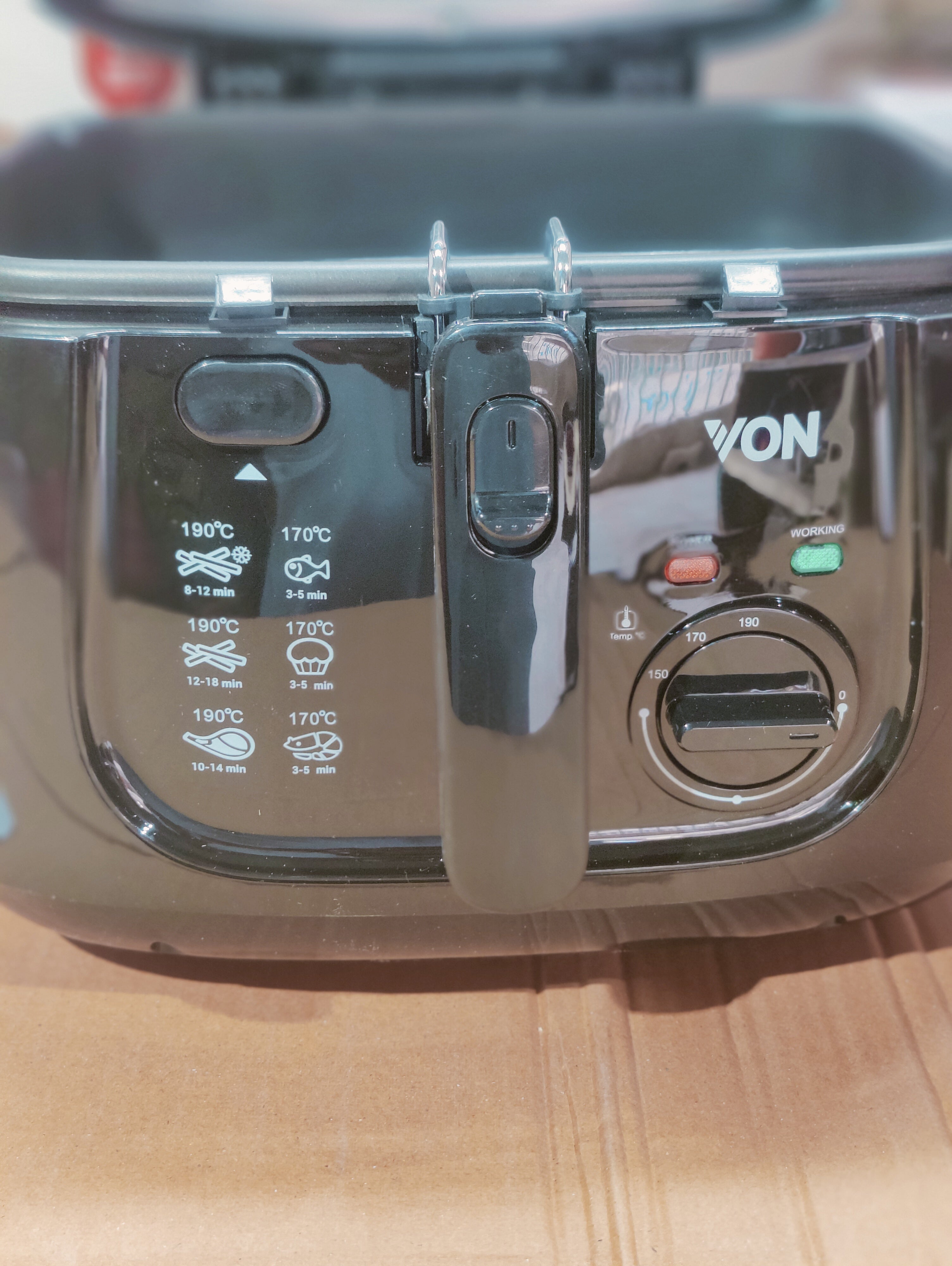VON 2.5L Electric Deep Fryer