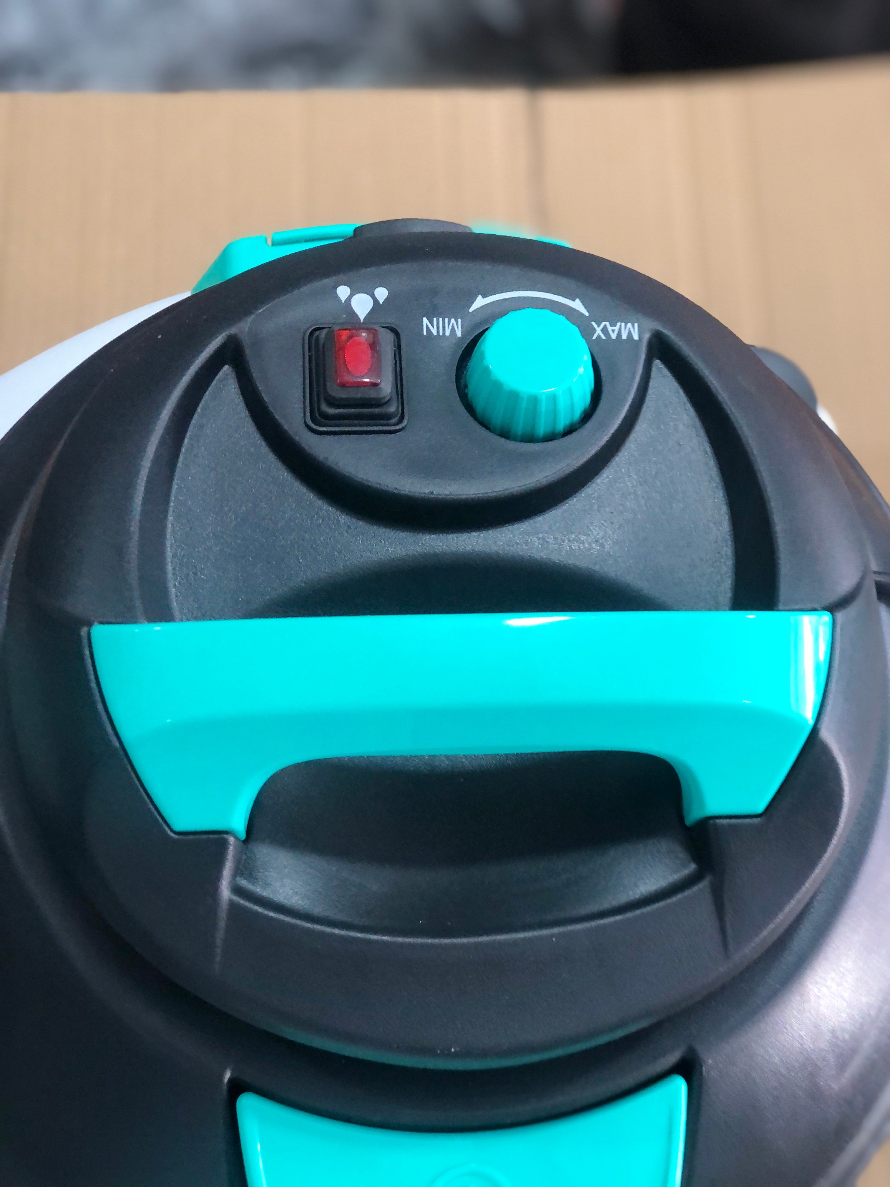 Uakeen 4in 1 Wet and Dry Shampoo Vacuum Cleaner ZL-930