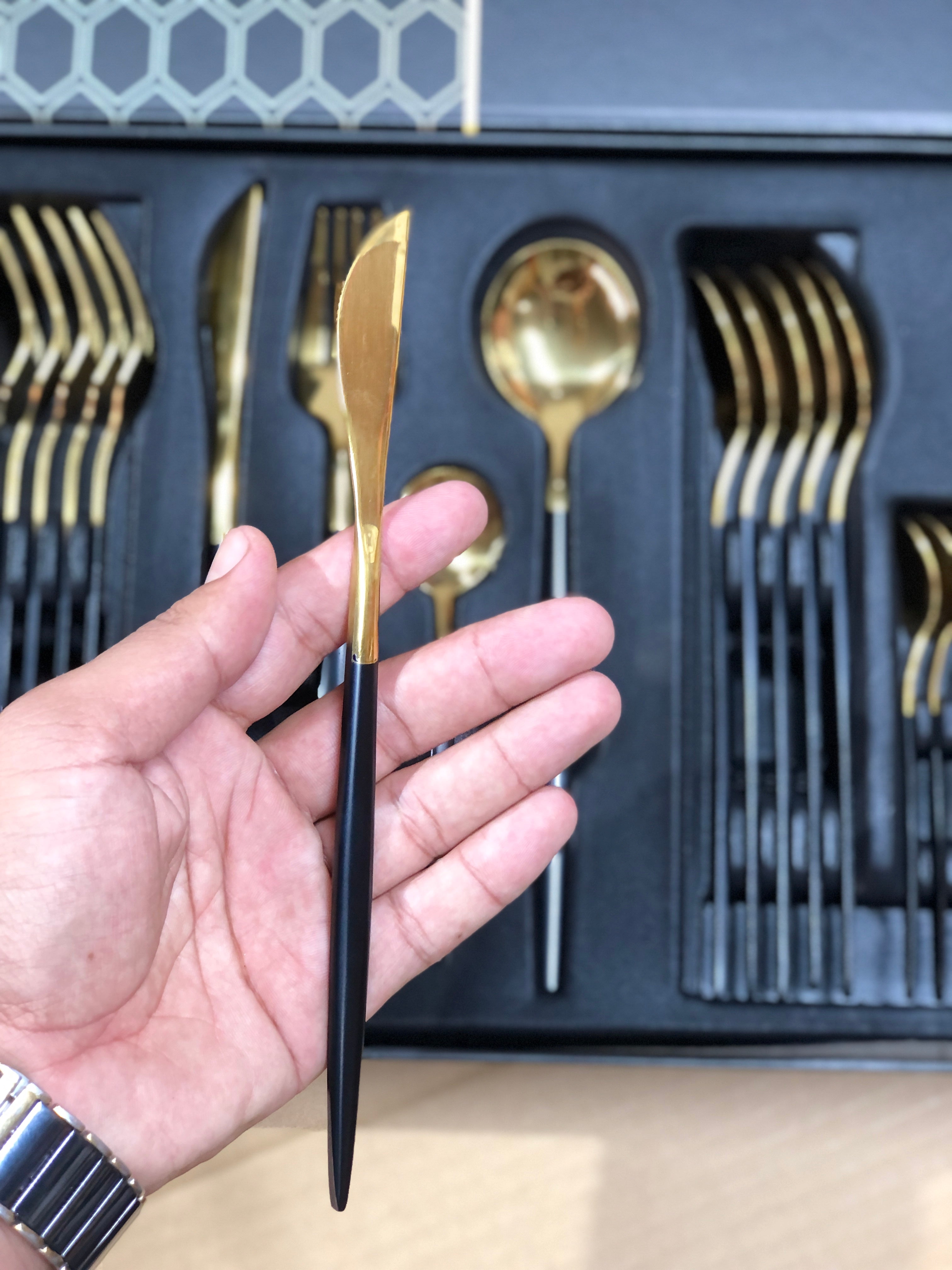 24 Pcs Premium Stainless Steel Dining Cutlery Set Golden Black