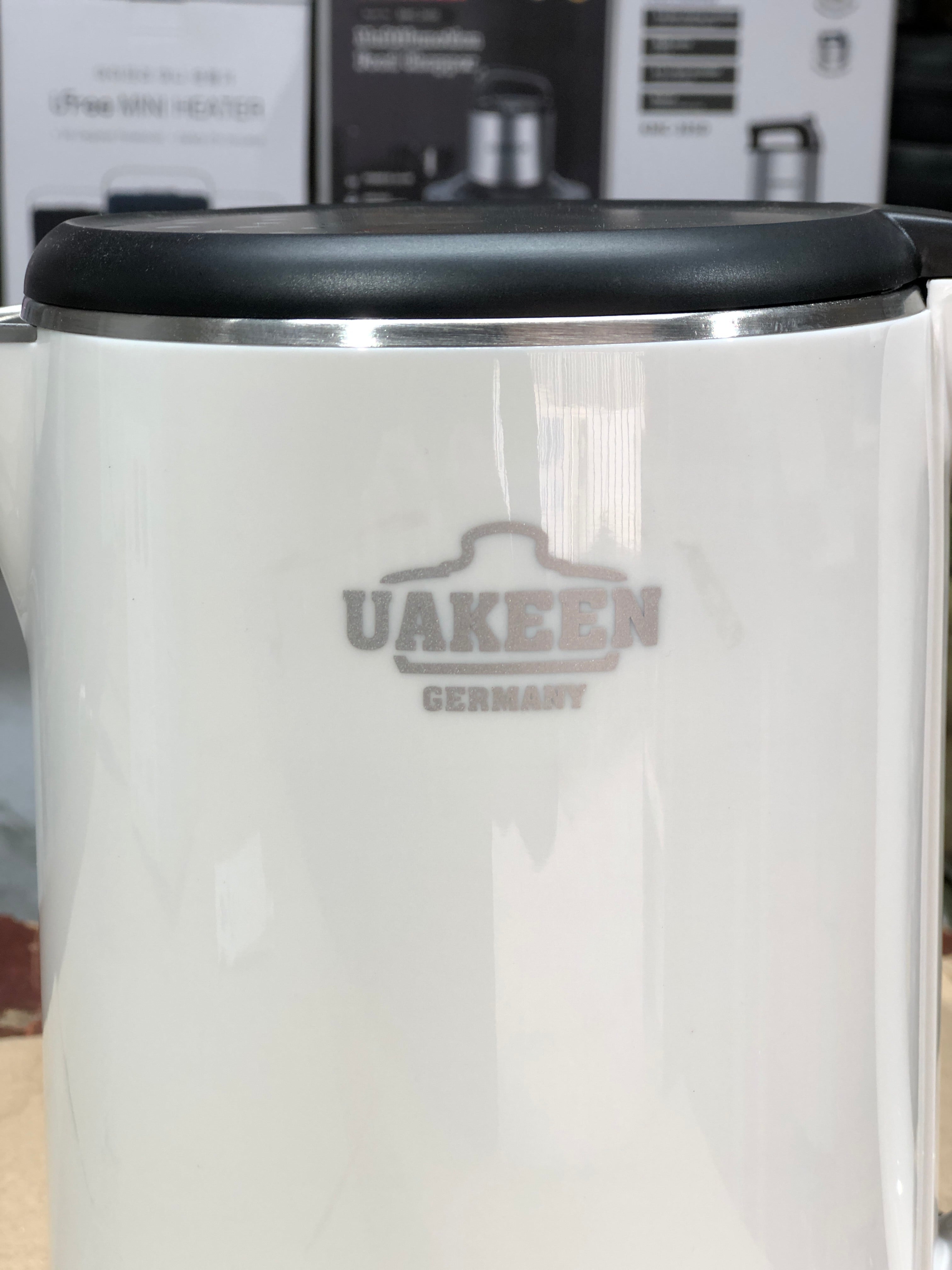 Uakeen Cool Touch Electric Kettle ZL-001