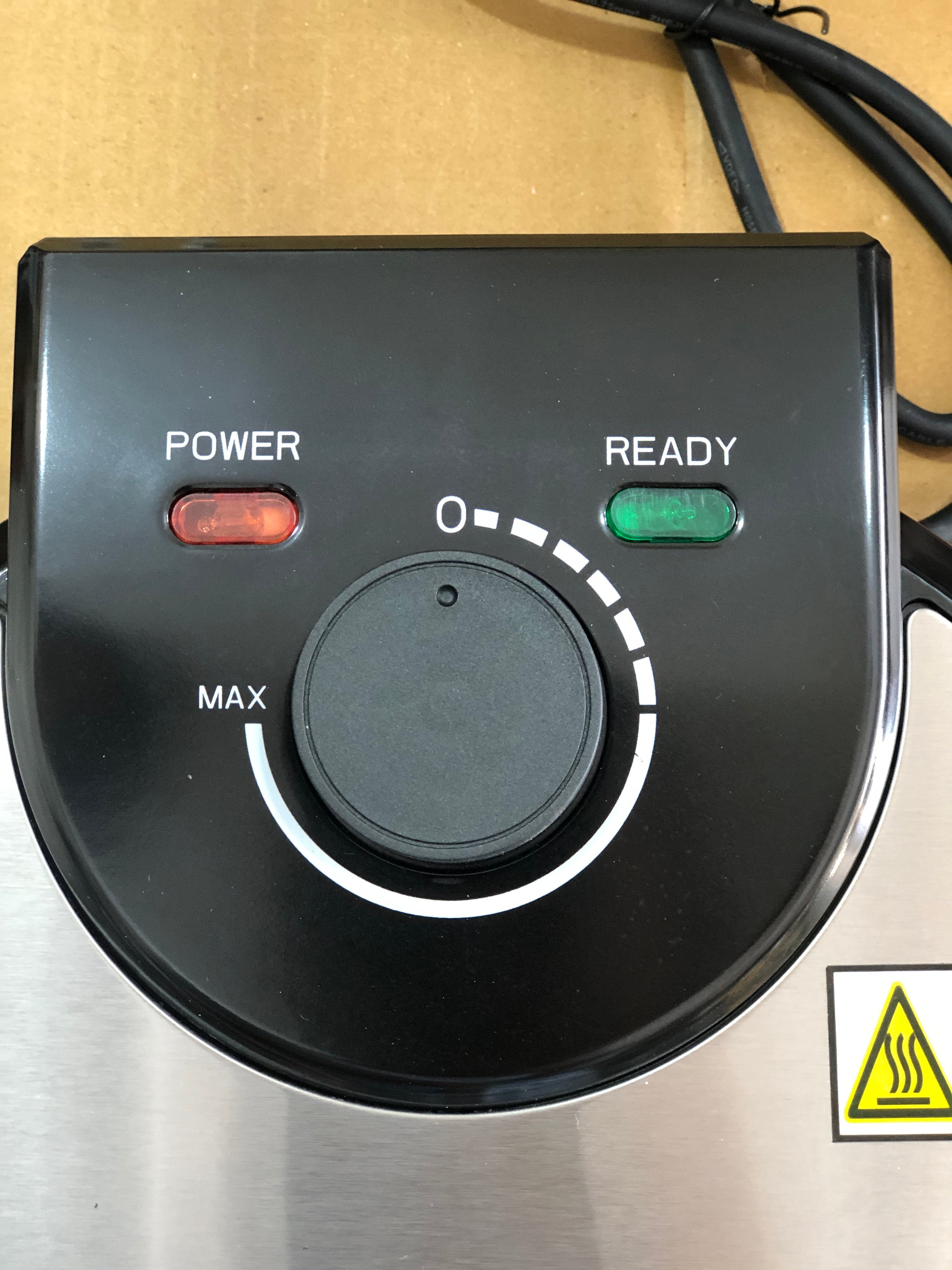 GEEPAS Roti Maker GCM6125N