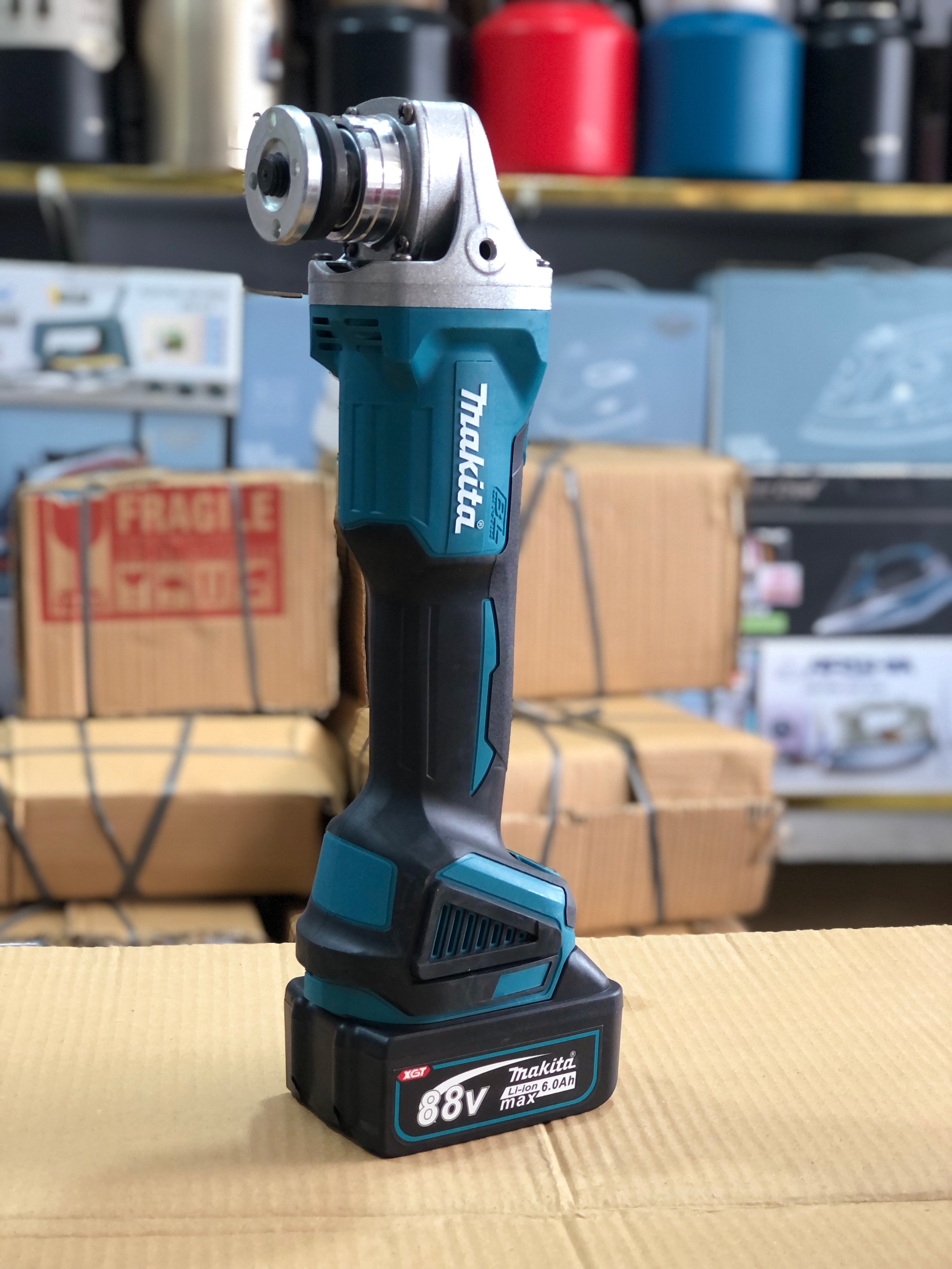 Makita 4 in 1 Combo Tools Box Set