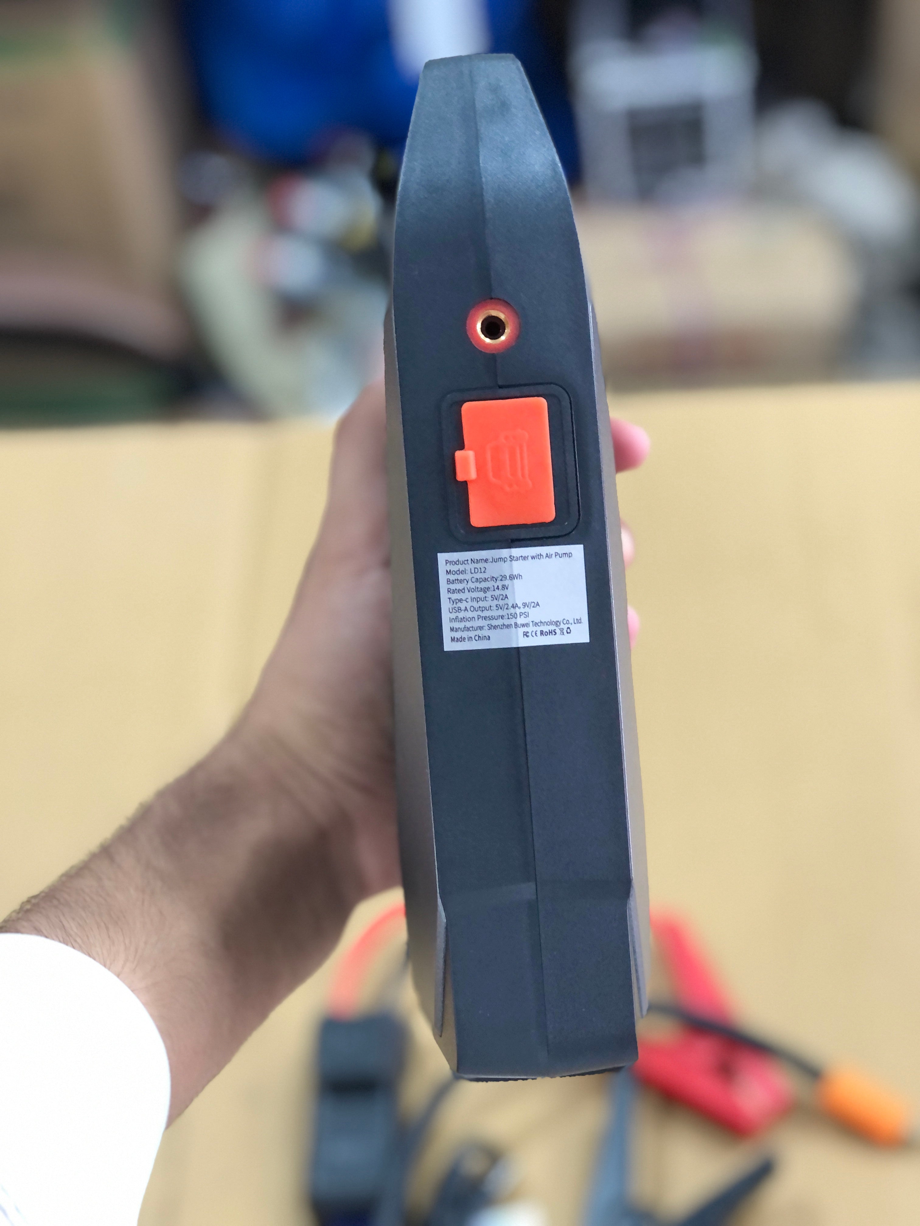 Jump Starter with Air Pump LD12 4in 1