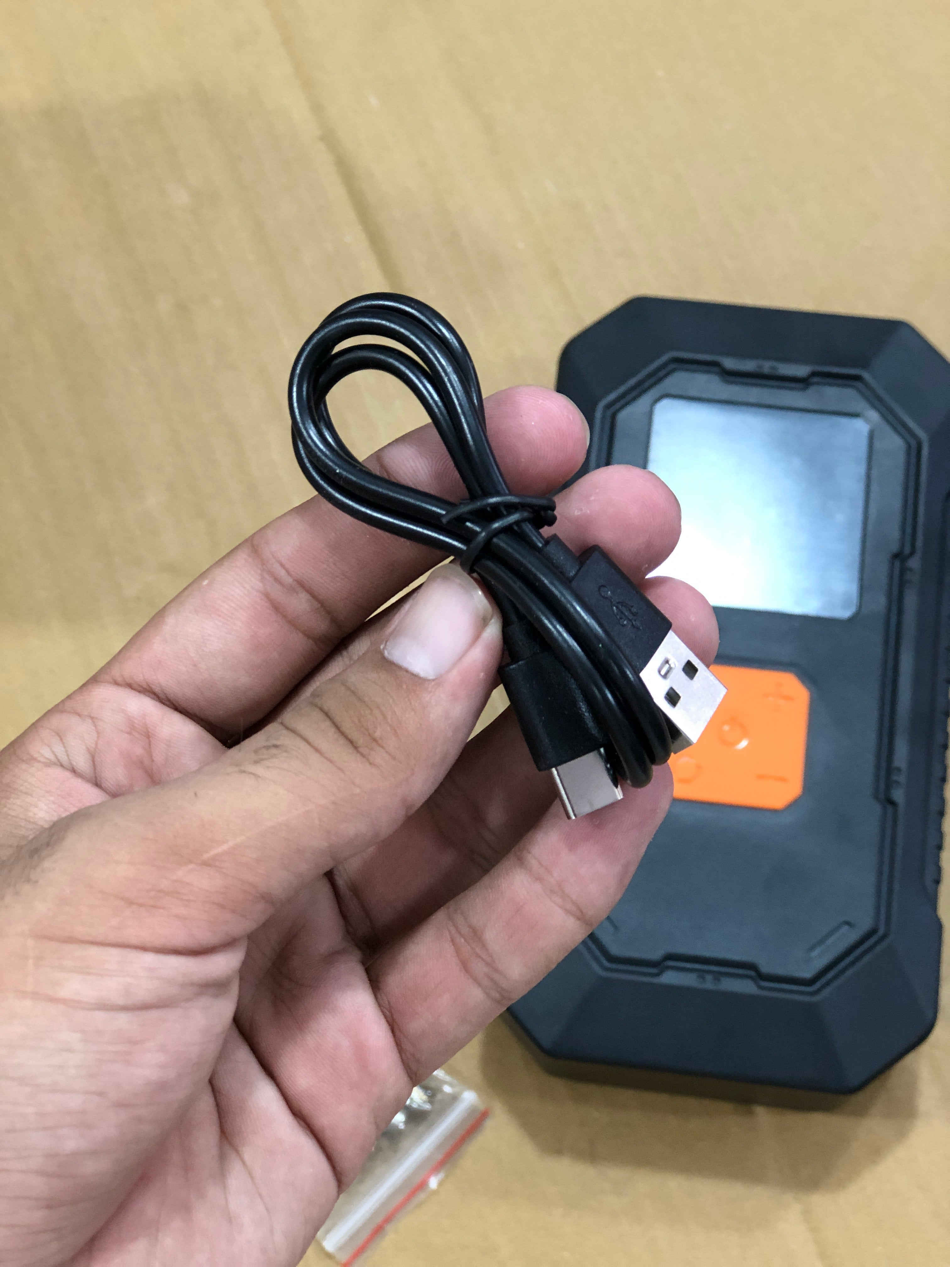 Jump Starter With Air Pump 4in 1 ES12