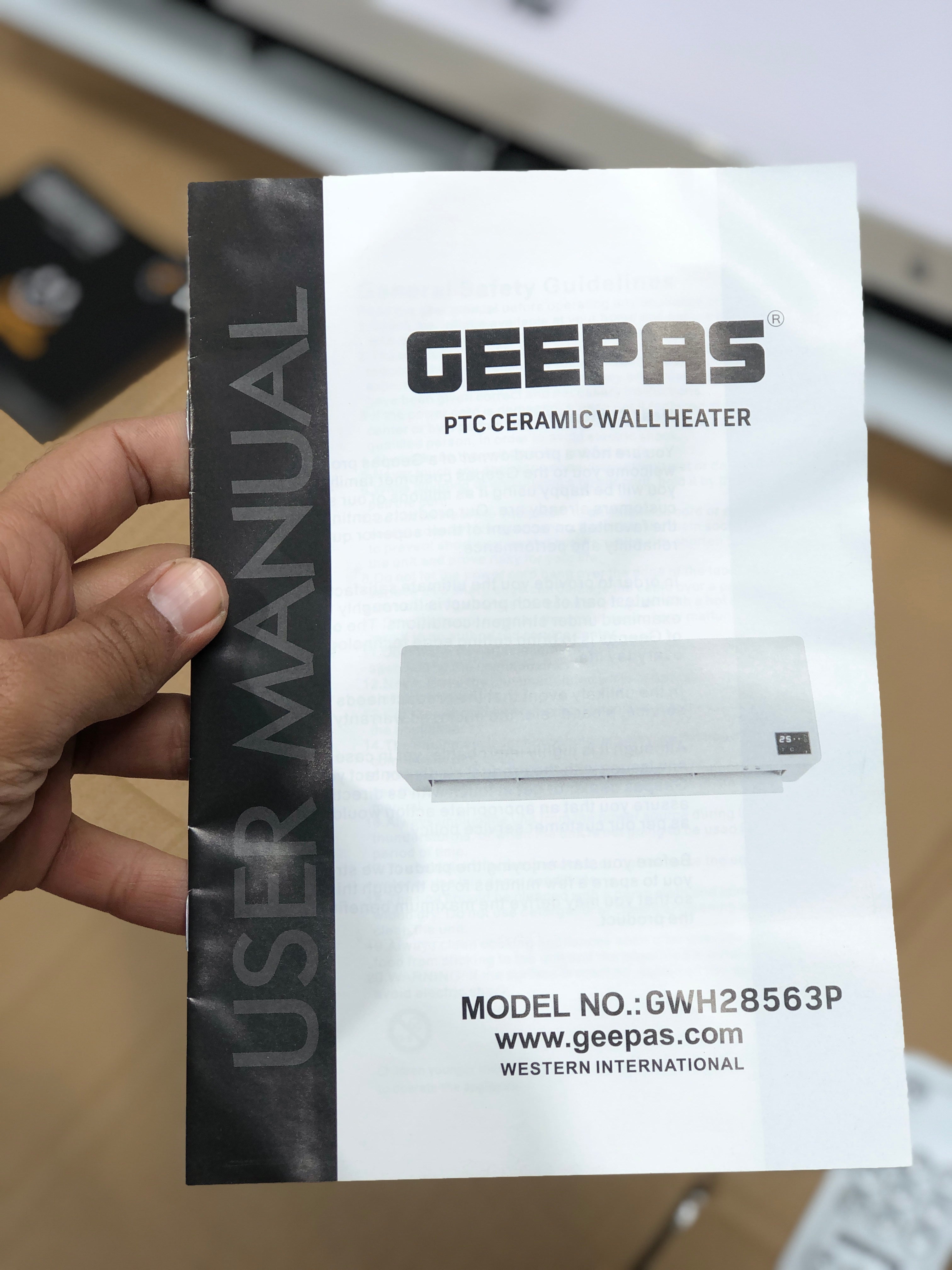 Geepas PTC Ceramic Wall Heater 28563