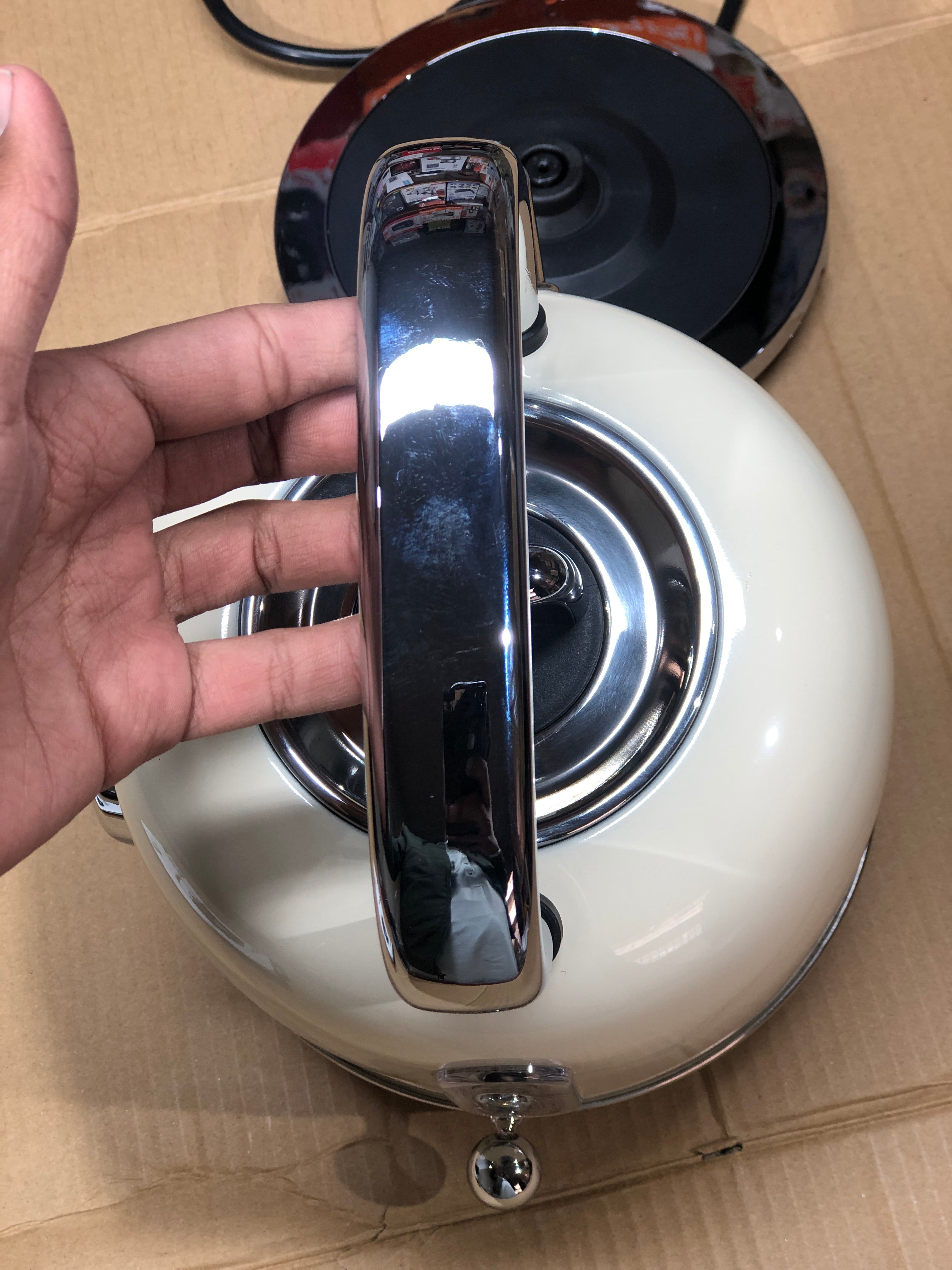 Geepas Retrovive 1.8L Stainless Steel Kettle 38074