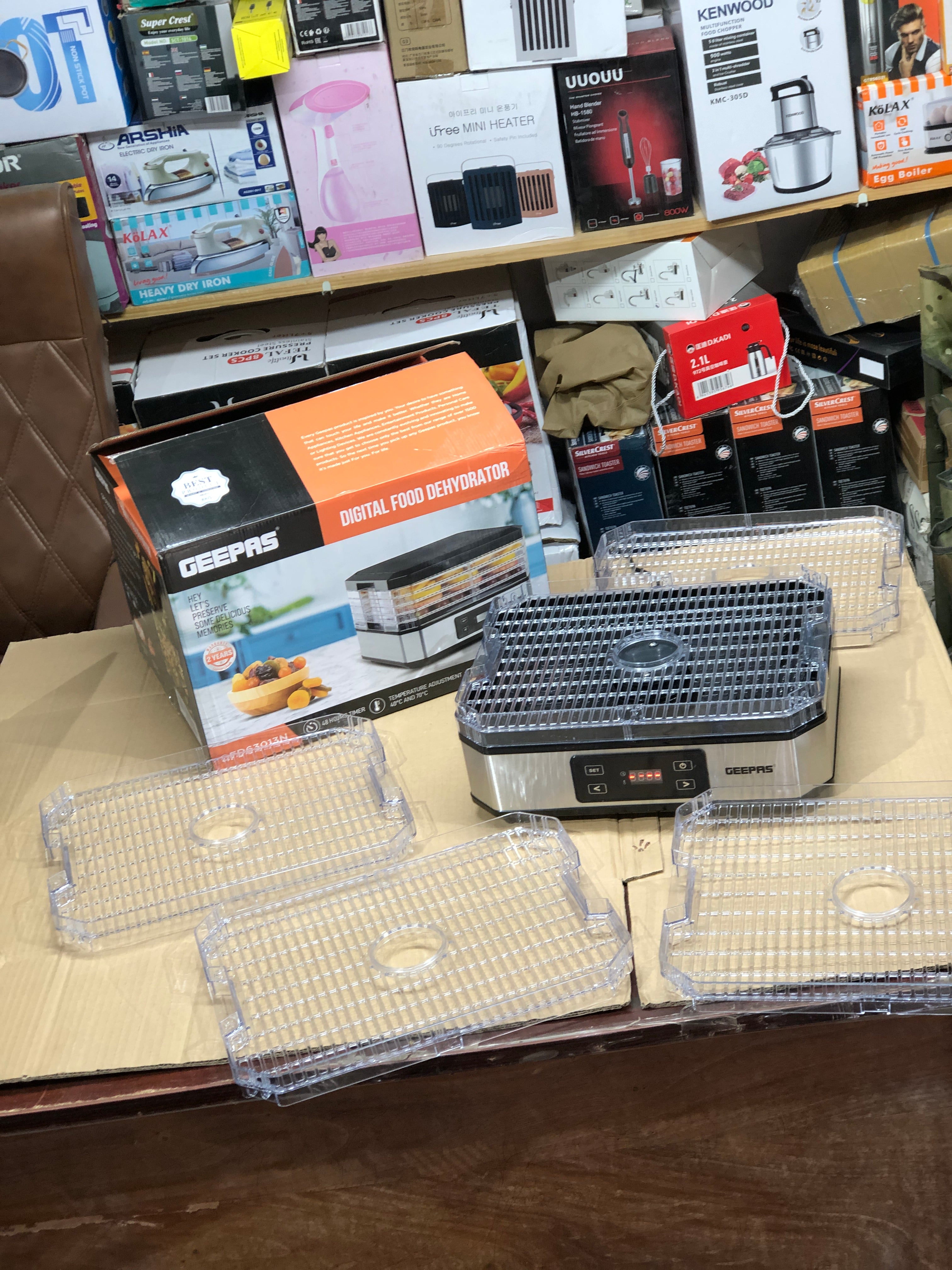 Geepas 5 Trays Dehydrater GFD63013N