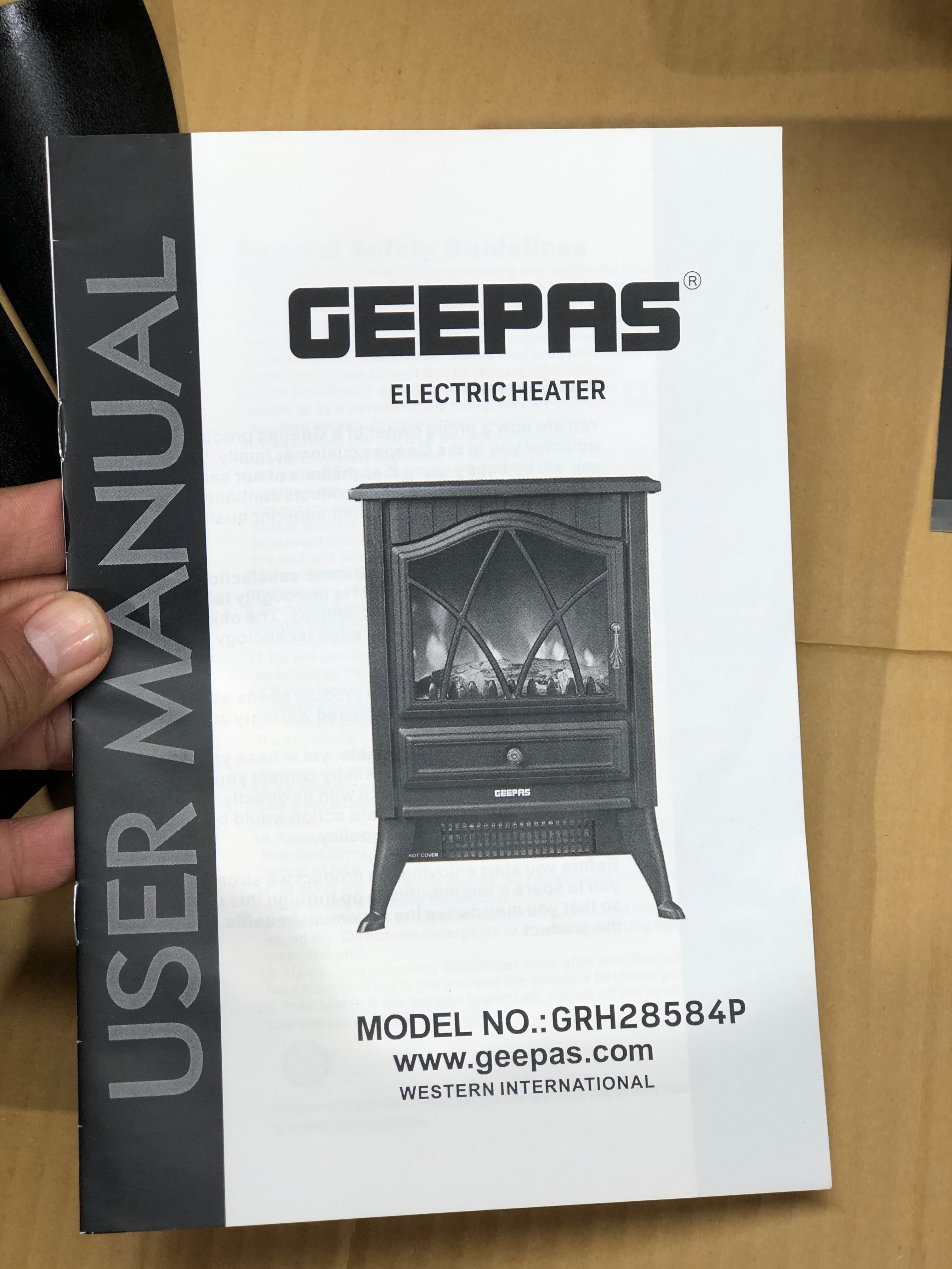 Geepas Flame Effect Cabin Electric Heater 28584